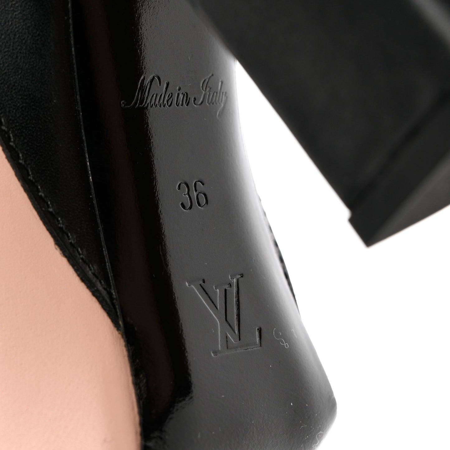 Calfskin Gamble Diva Pumps 36 Nude