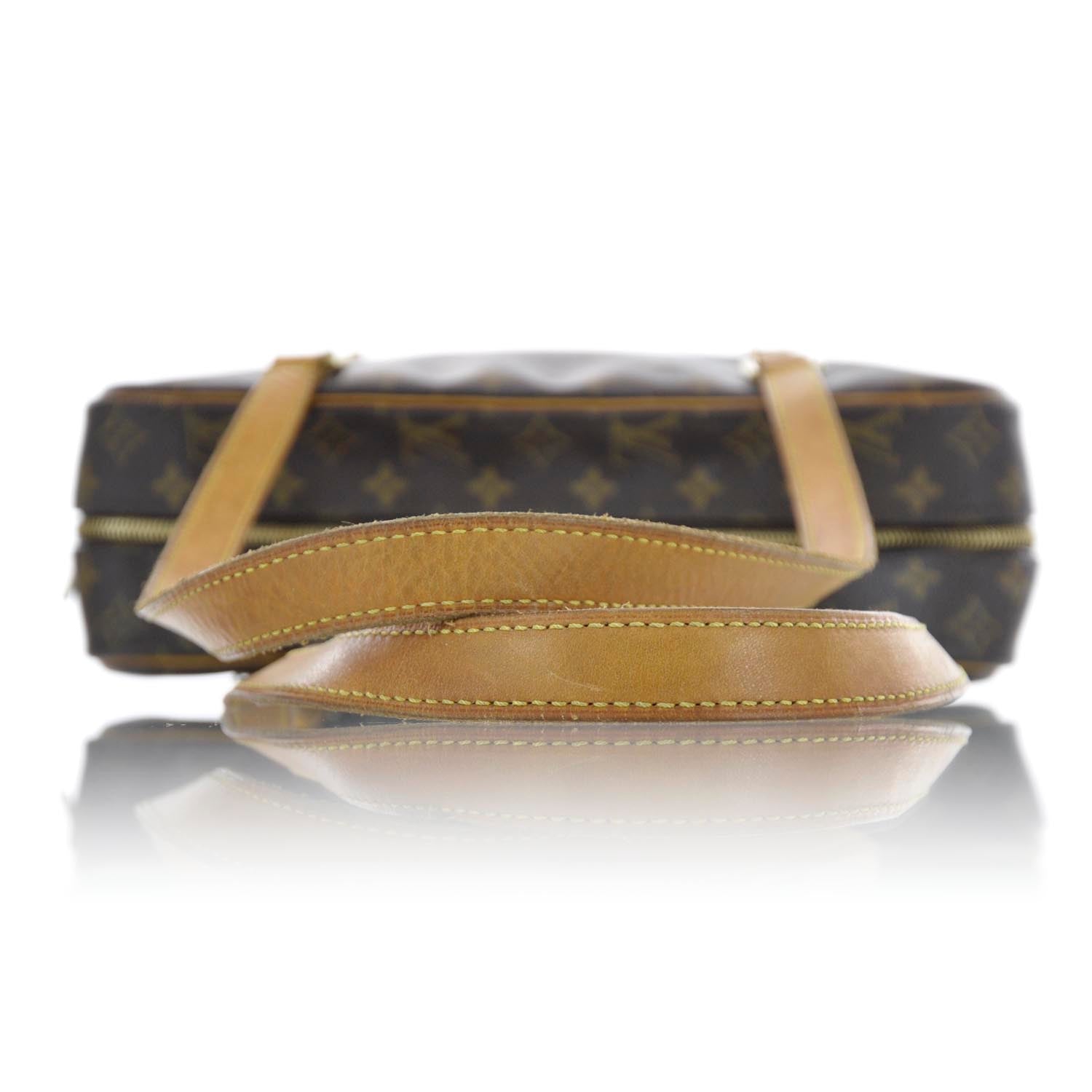 Louis Vuitton Monogram Cite GM 4 of 11