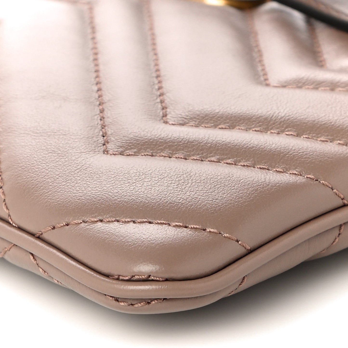 Calfskin Matelasse GG Marmont Wrist Wallet Porcelain Rose