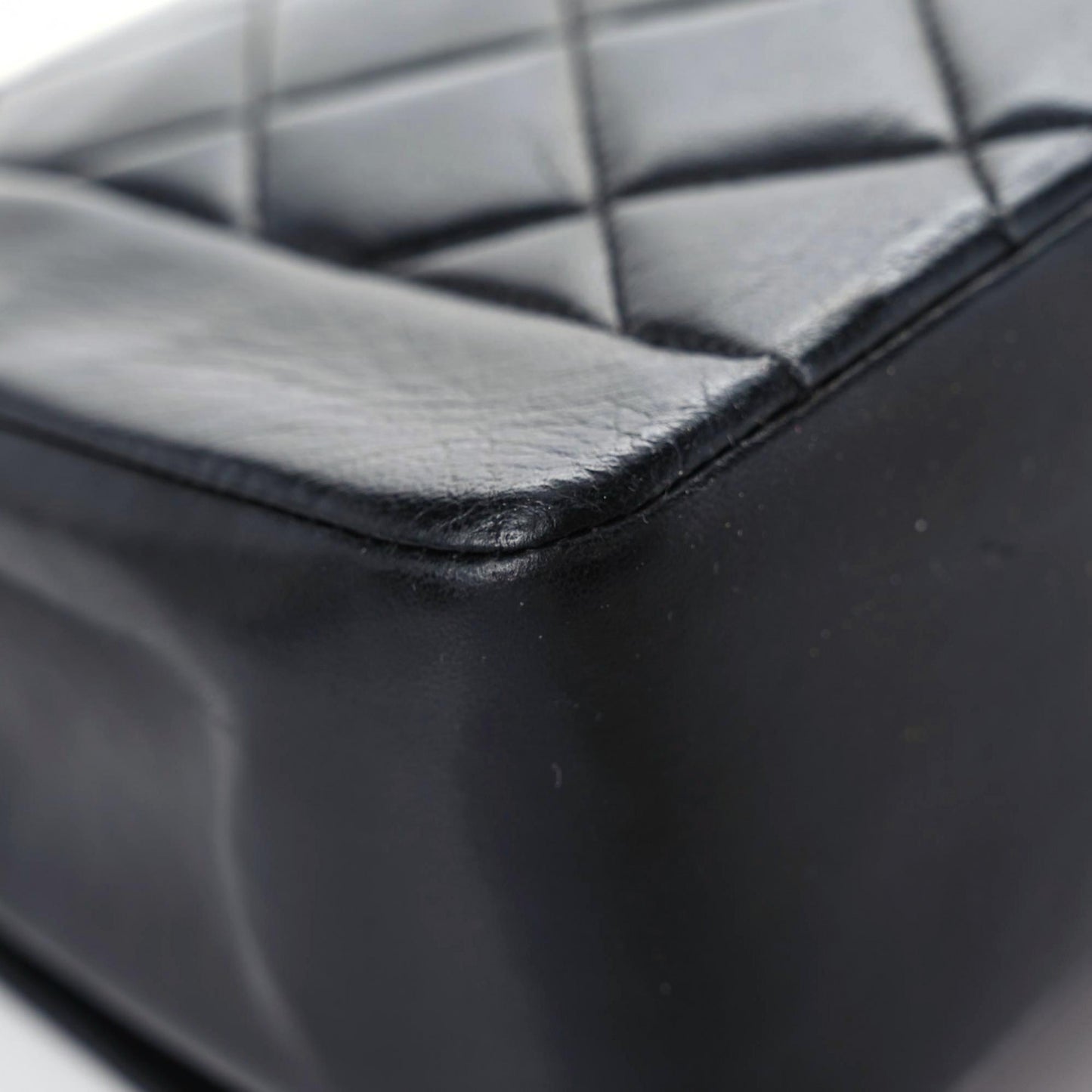 Lambskin Quilted Medium Single Flap Black