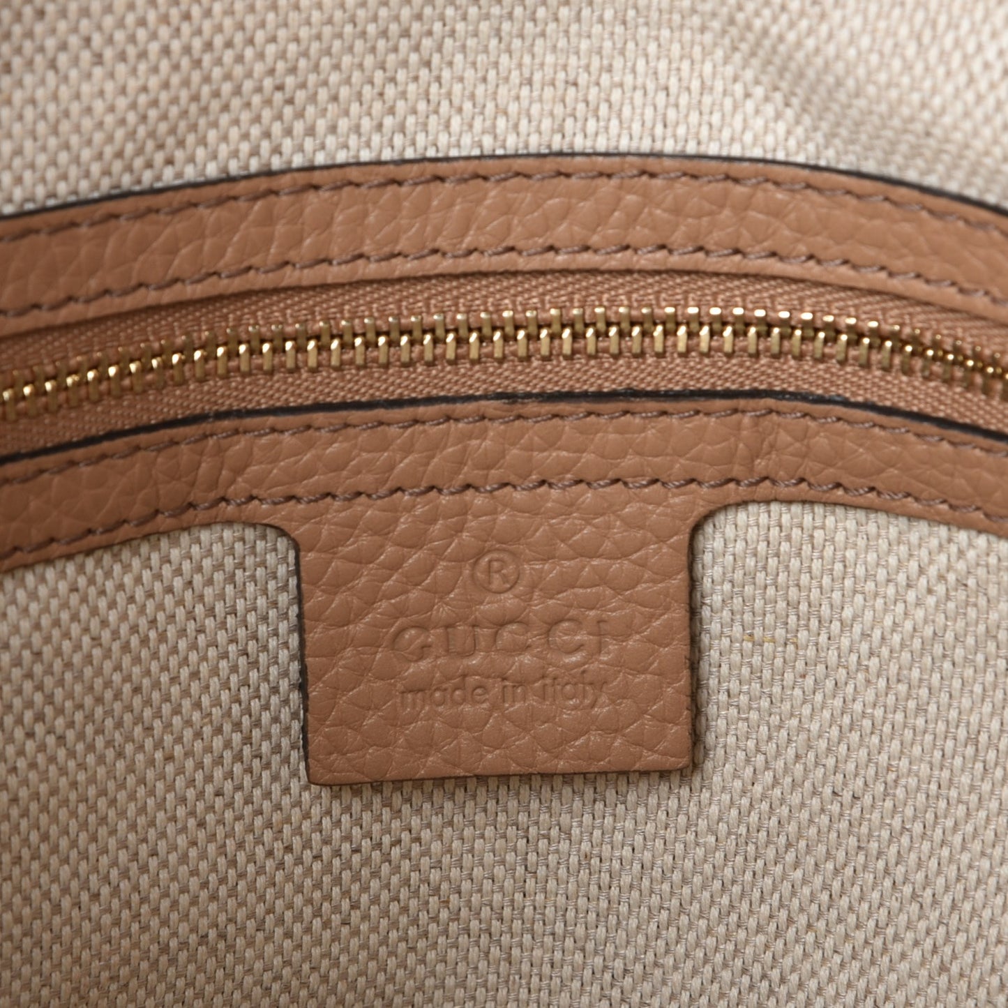 Pebbled Calfskin Medium Soho Chain Shoulder Bag Rose Beige