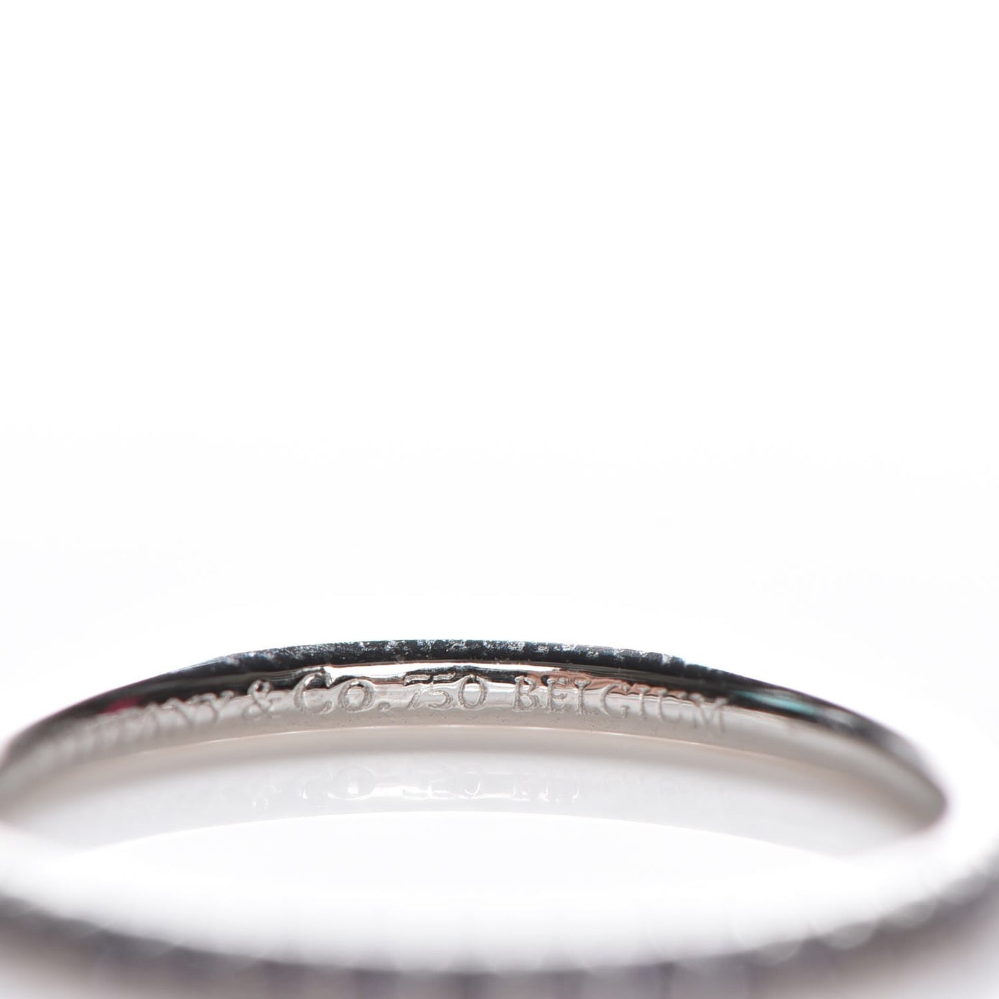 18K White Gold Iolite Metro Ring 4.25