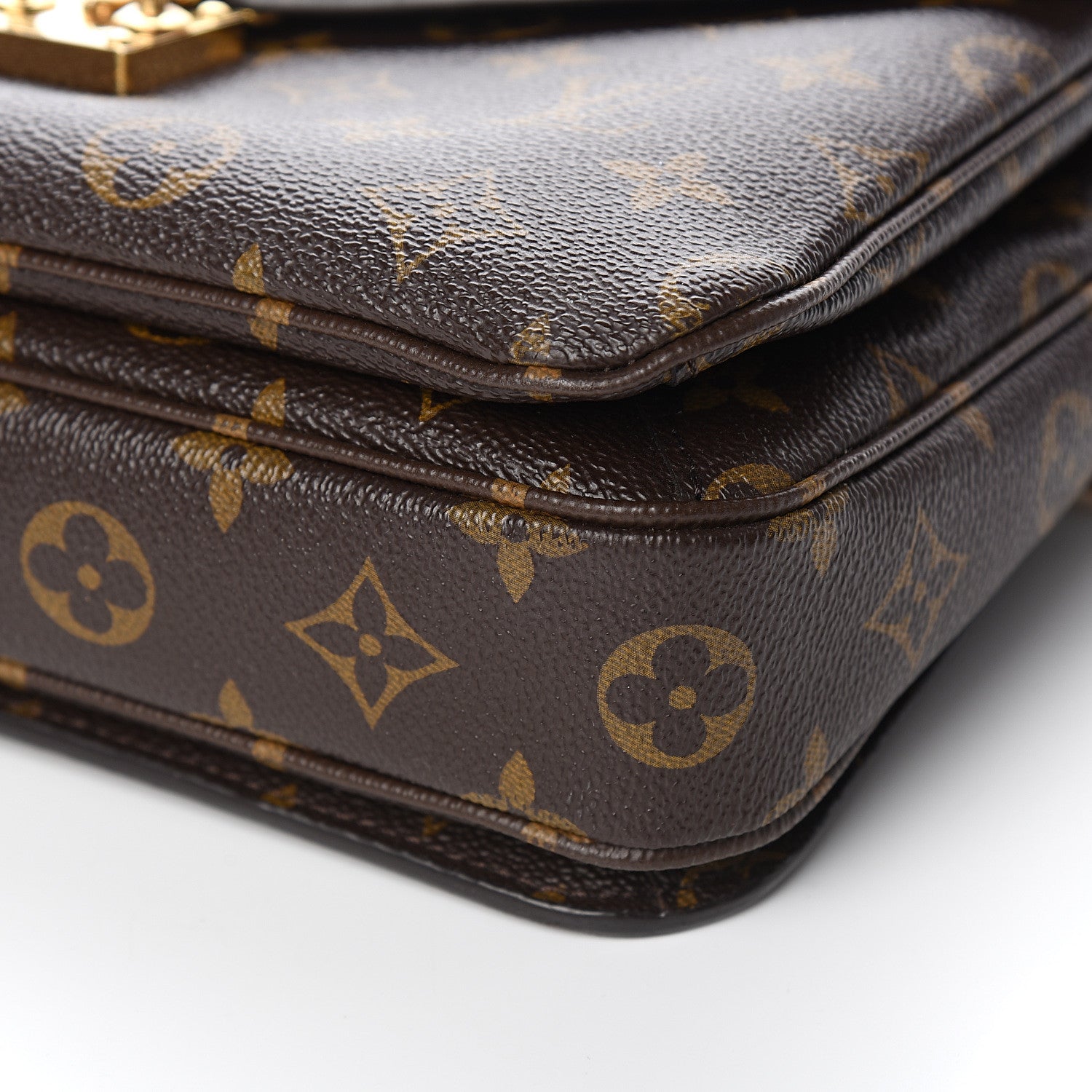 Louis Vuitton Monogram Pochette Metis 8 of 9