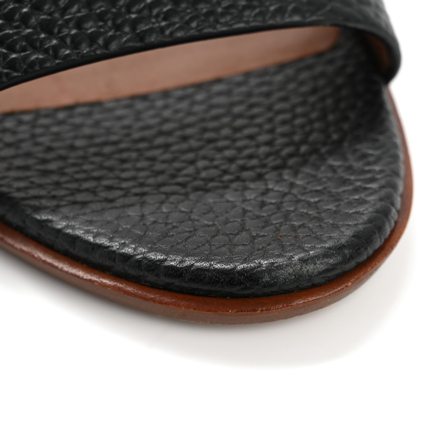 Grained Calfskin Rockstud Ankle Strap 5/105mm Sandals 39 Black