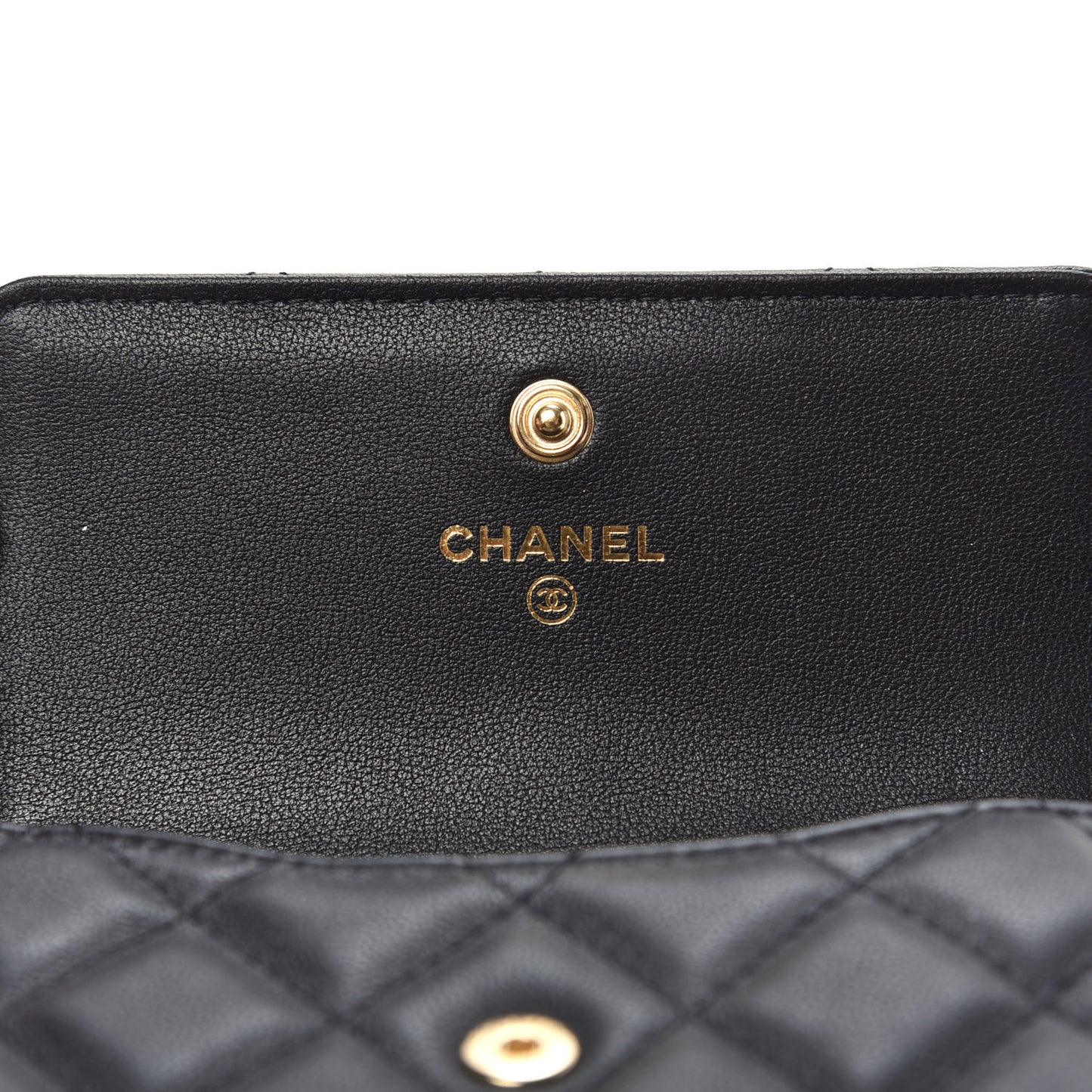 Calfskin Quilted About Pearls Card Holder Flap With Chain Black