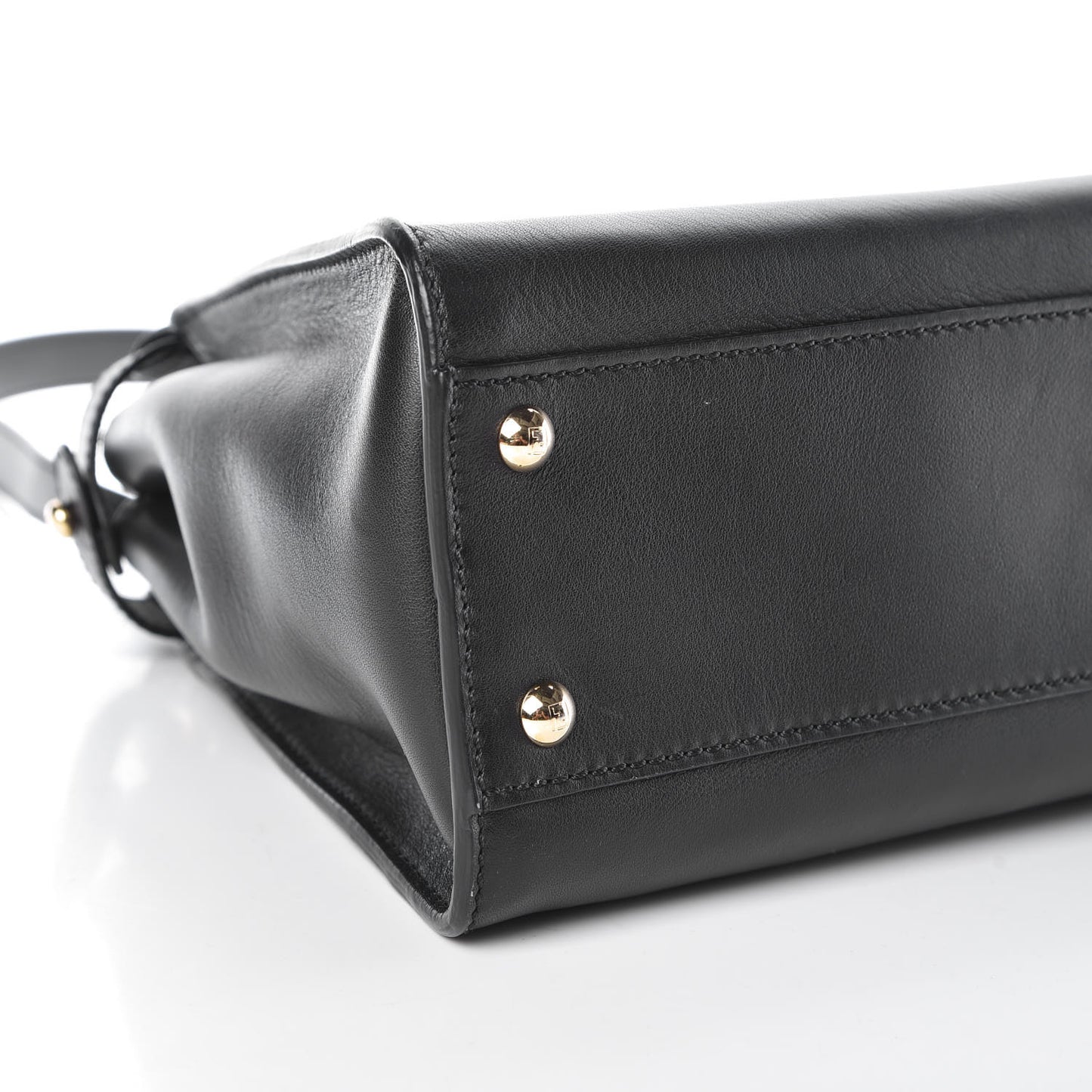 Vitello Seta Shiny Nappa Medium Peekaboo Iconic Satchel Black