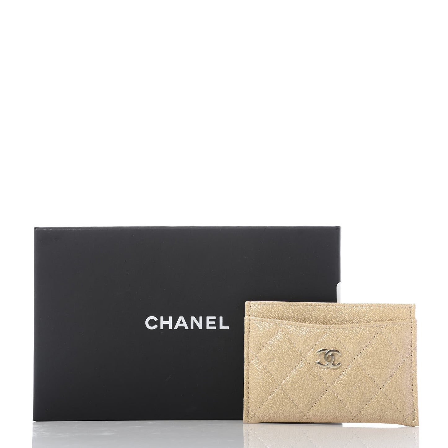 Iridescent Caviar Quilted Card Holder Beige