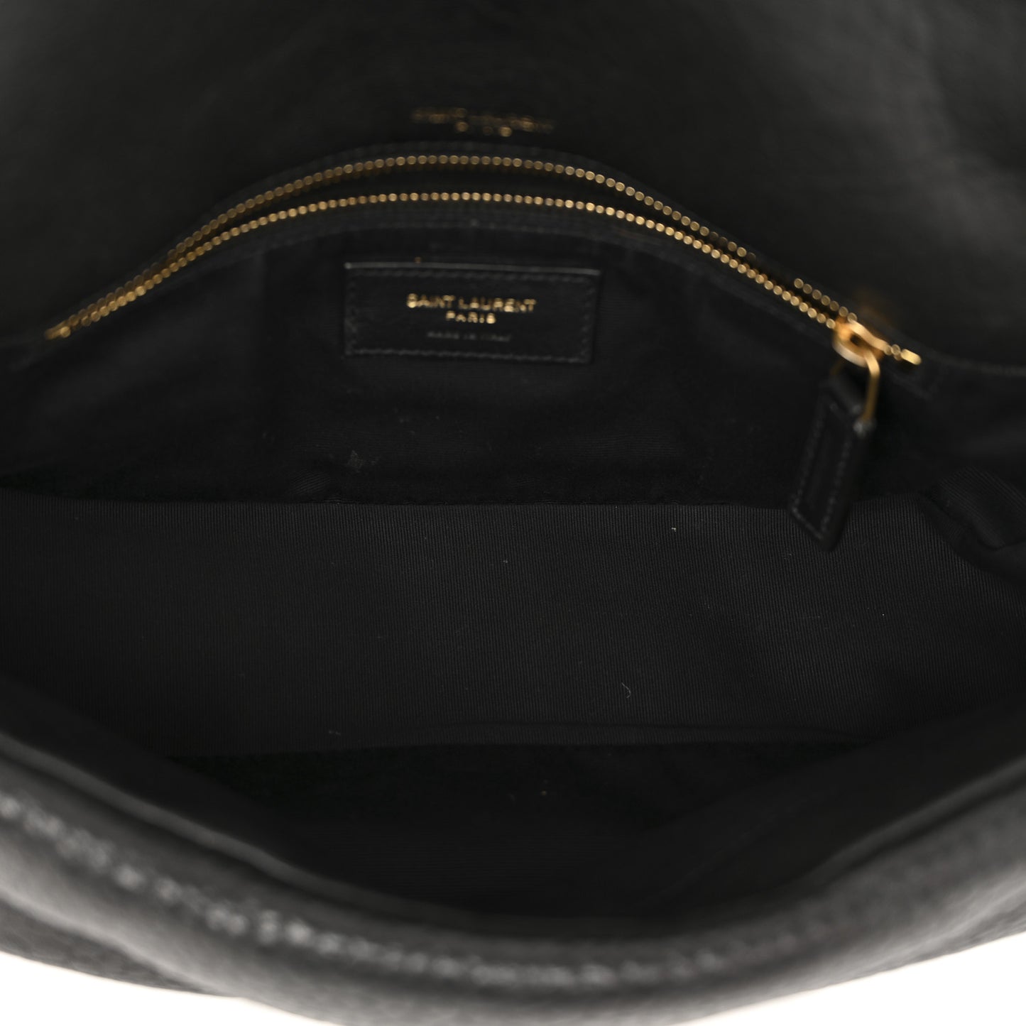 Grained Lambskin Medium Calypso Black