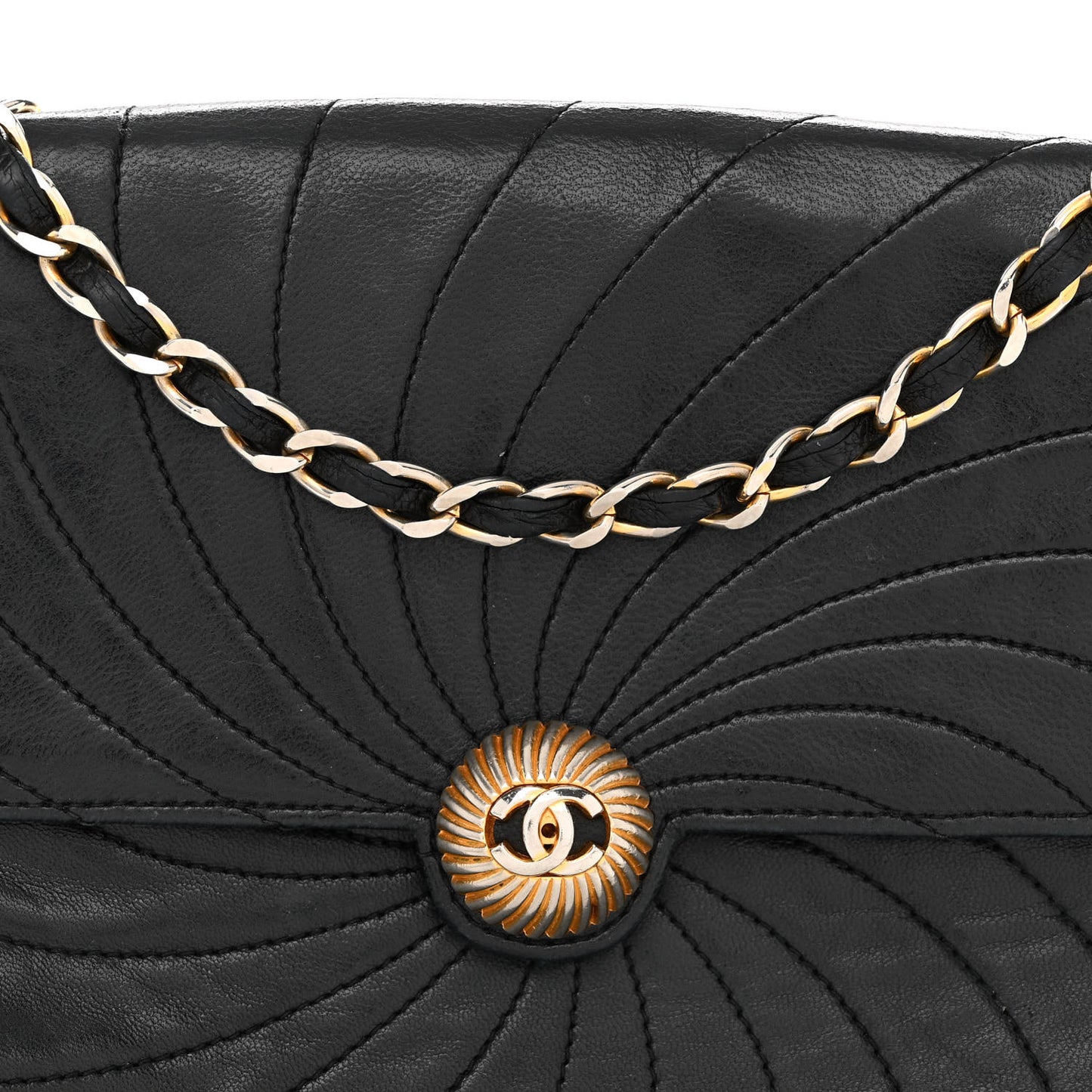 Lambskin Stitched Single Flap Black