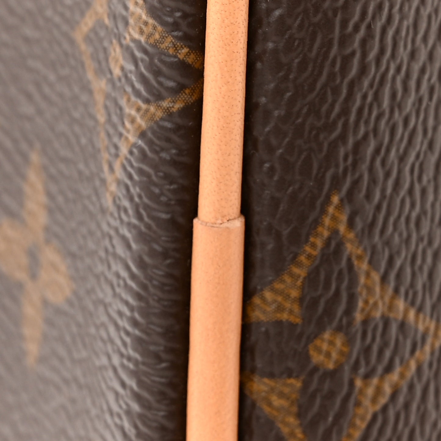 Monogram Cite