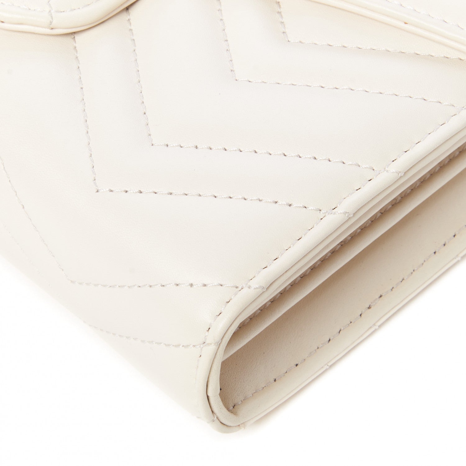 Gucci Calfskin Matelasse GG Marmont Chain Wallet Mystic White 5 of 11