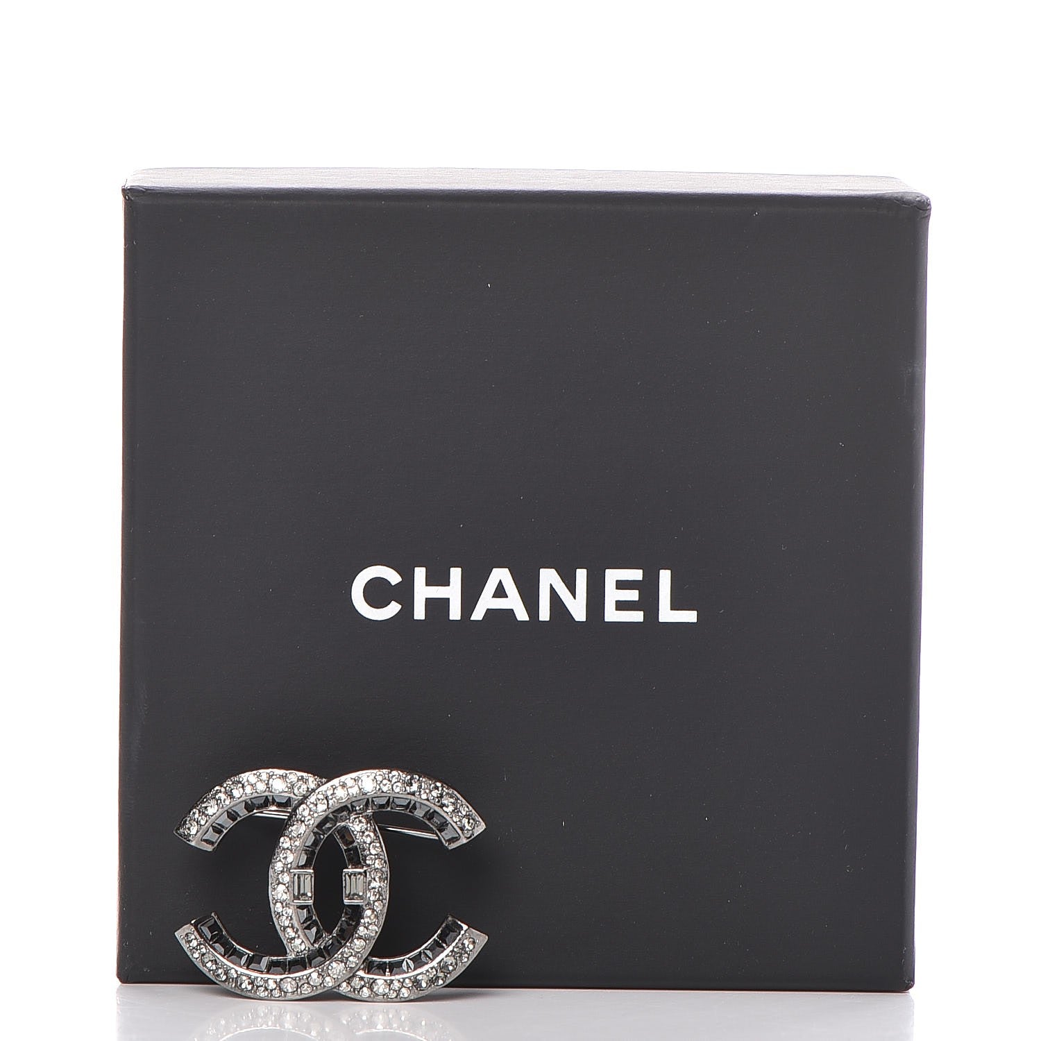 Chanel Ruthenium Crystal CC Brooch Dark Grey 5 of 5