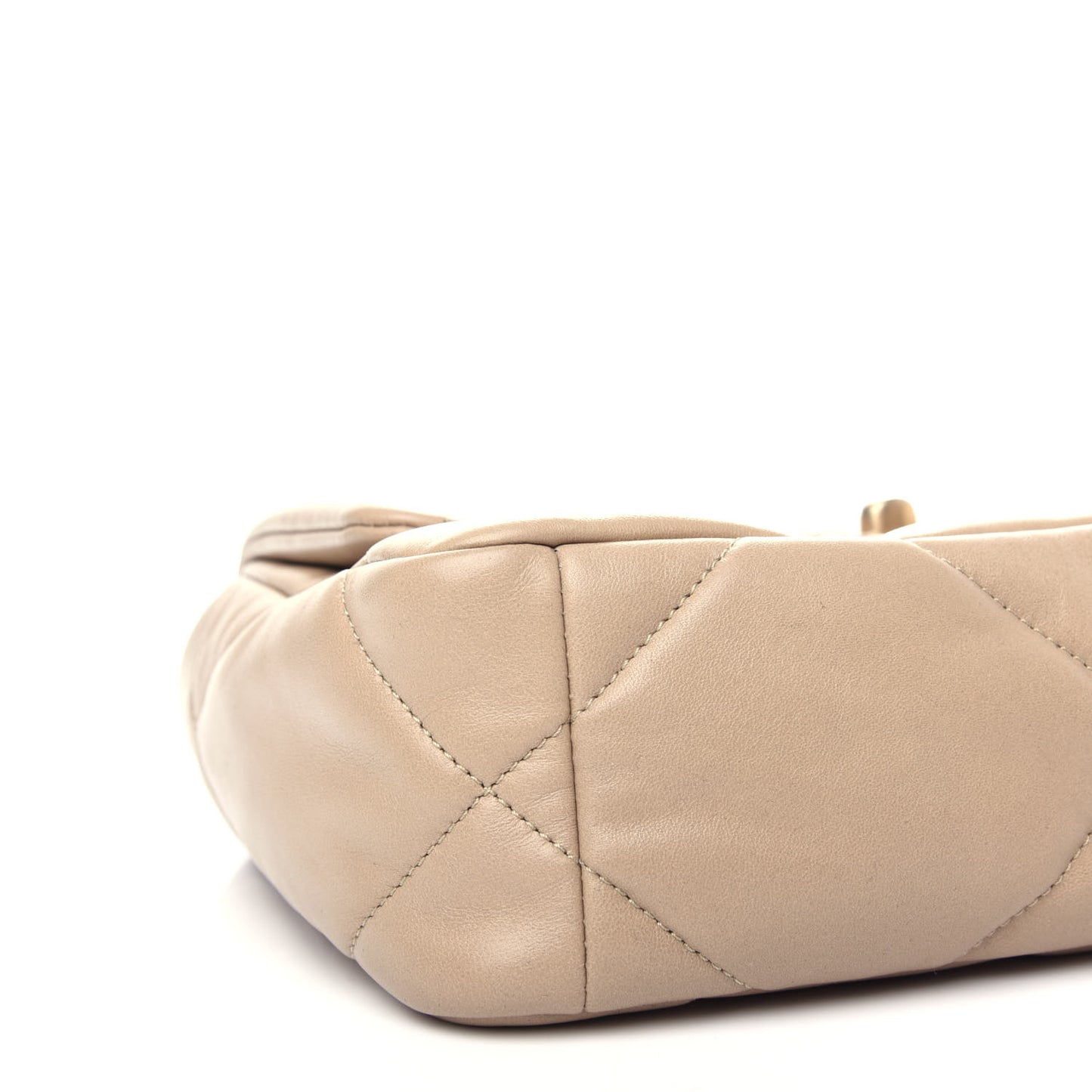 Lambskin Quilted Medium Chanel 19 Flap Dark Beige