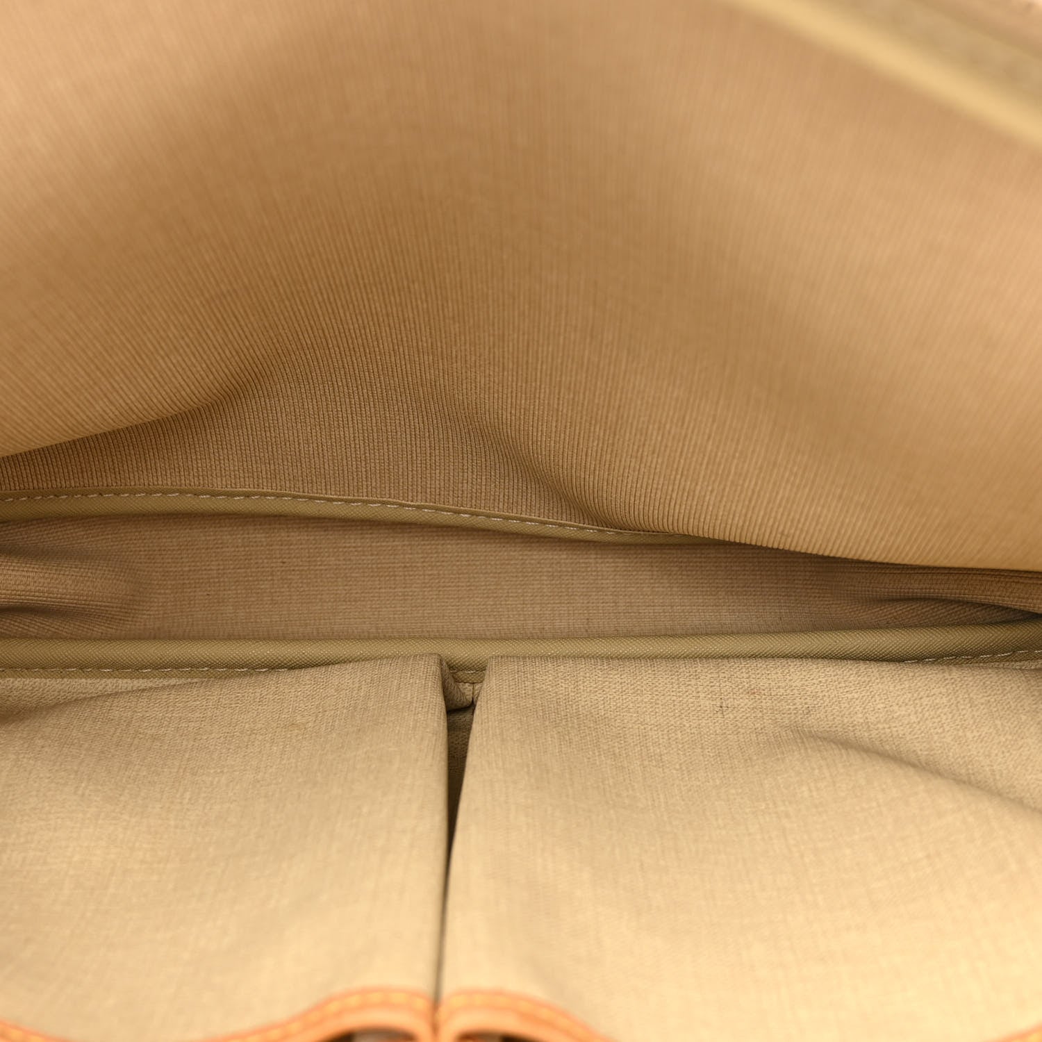 Louis Vuitton Monogram Reporter GM 4 of 12