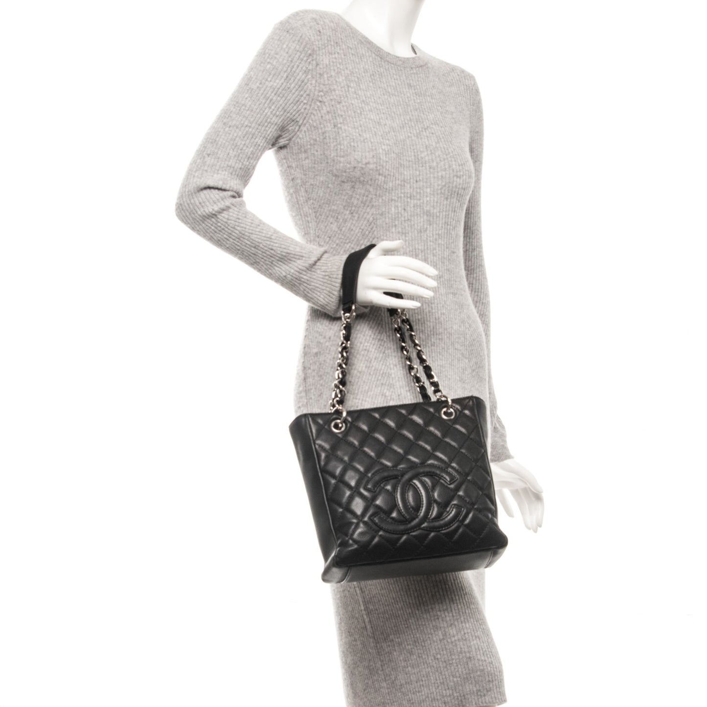 Caviar Quilted Petit Shopping Tote PST Black