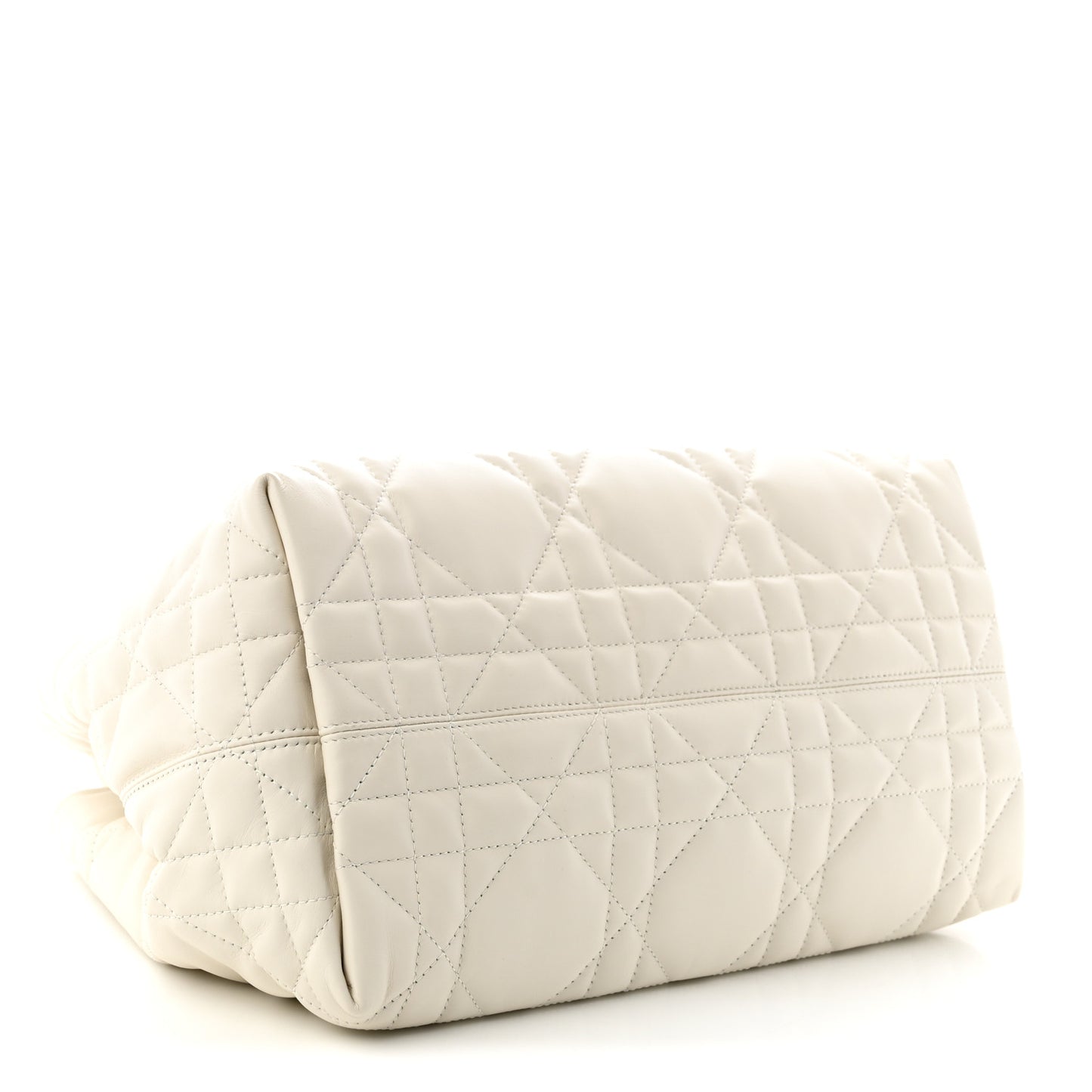 Calfskin Macrocannage Medium Toujours Latte