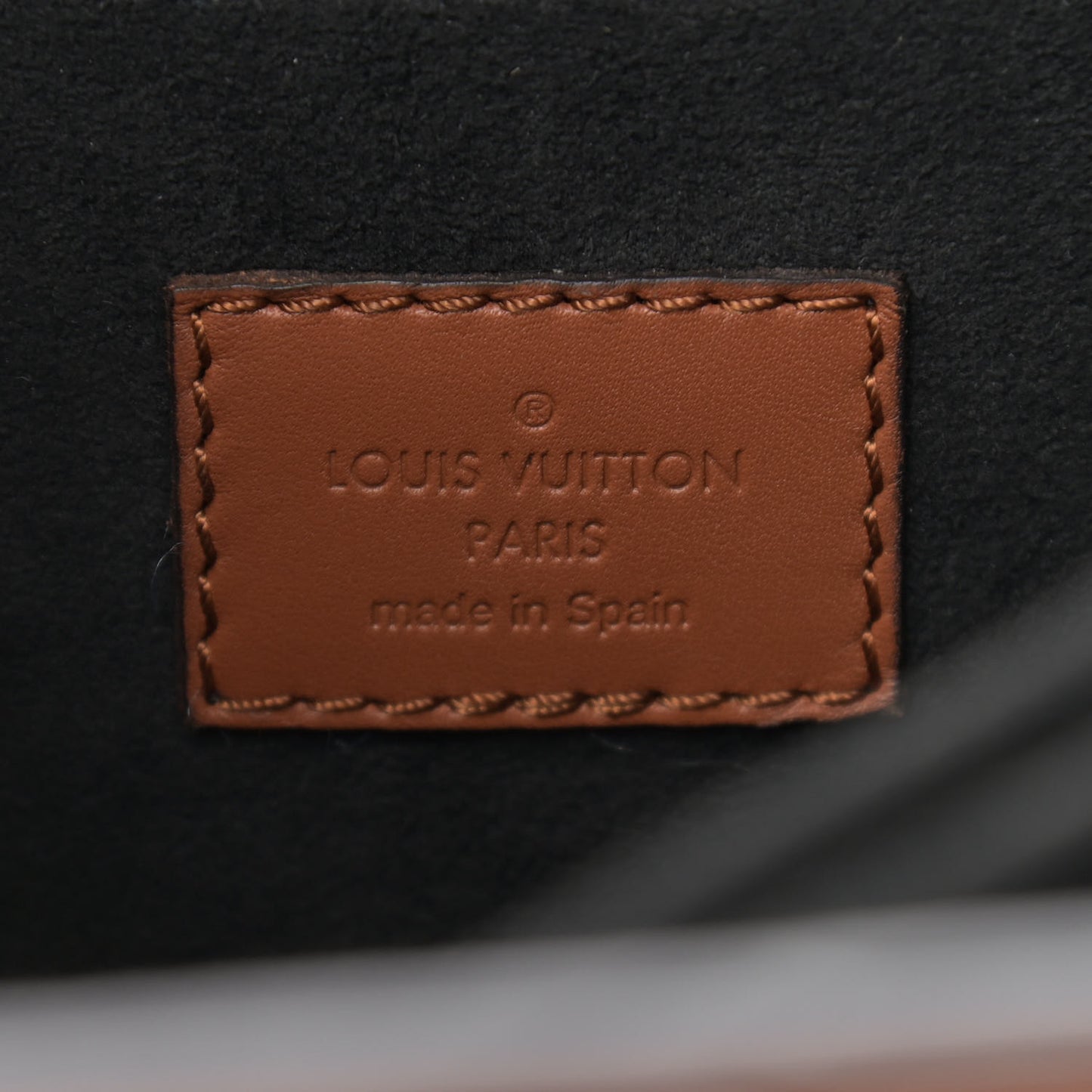 Reverse Monogram Dauphine MM