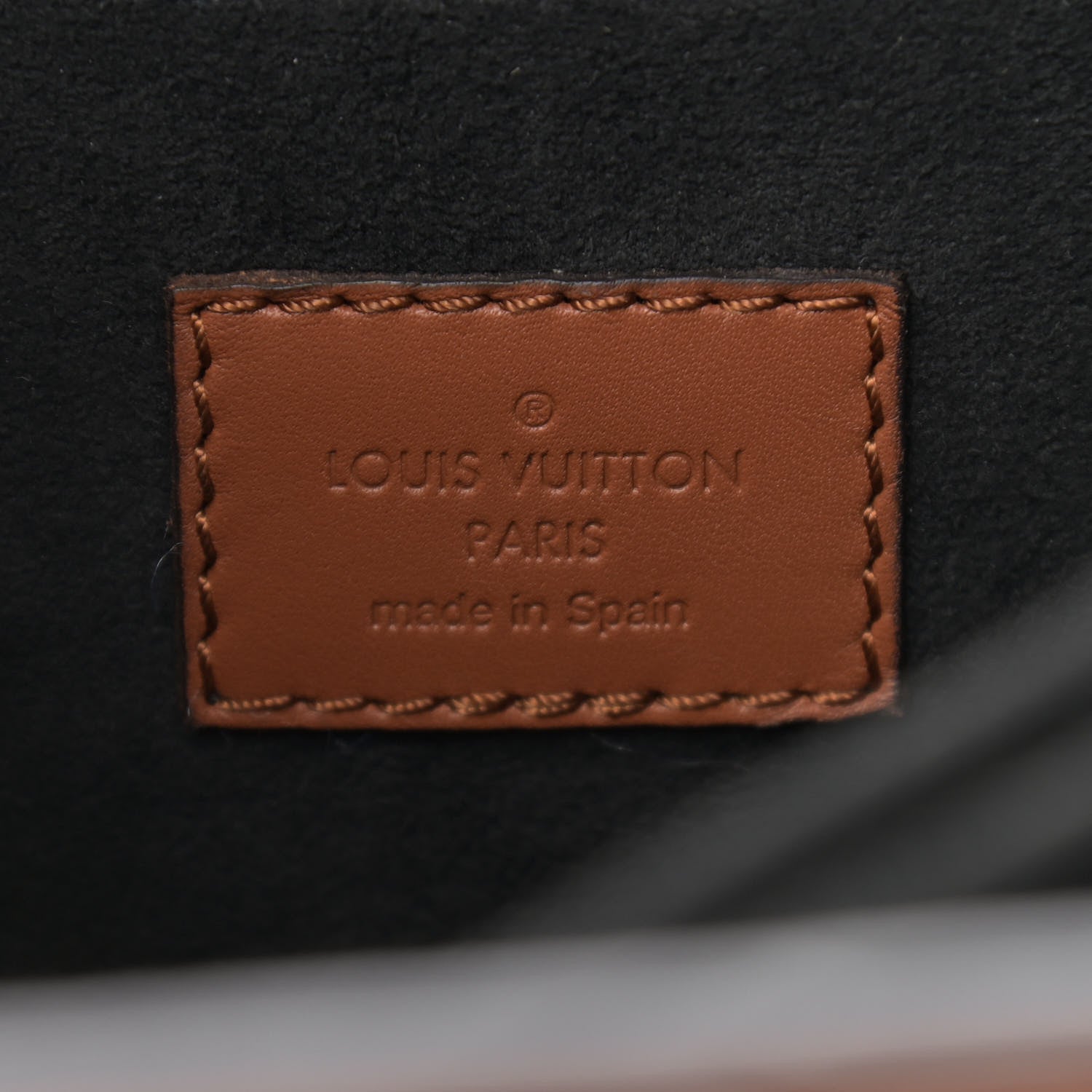 Louis Vuitton Reverse Monogram Dauphine MM 6 of 9