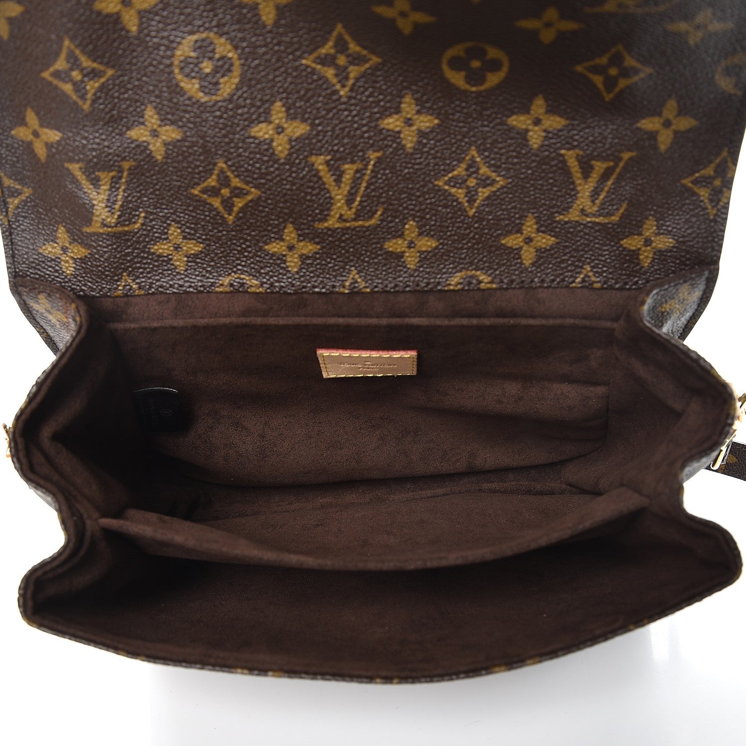Louis Vuitton Monogram Pochette Metis 5 of 8