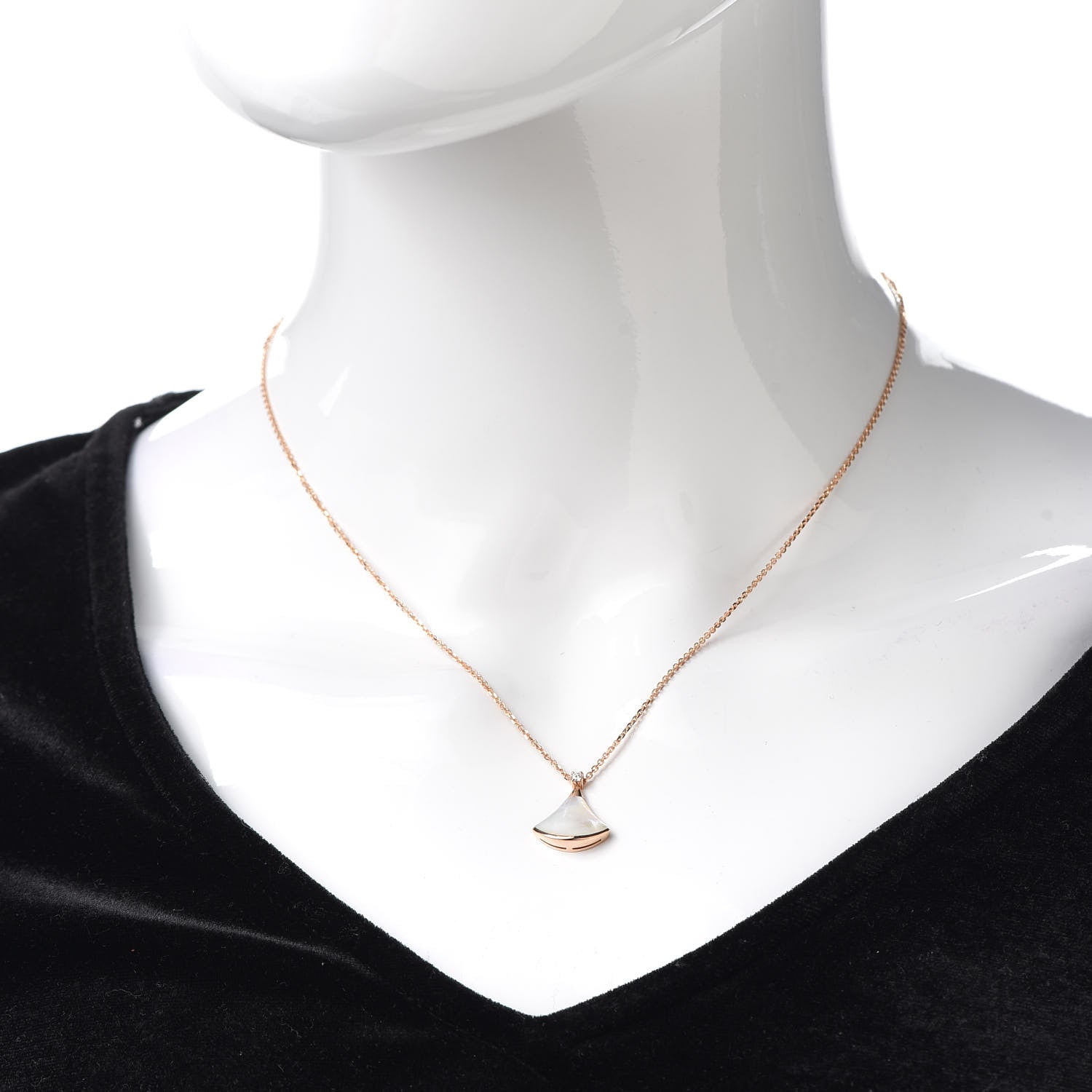 Bulgari 18K Rose Gold Diamond Mother of Pearl Small Divas' Dream Pendant Necklace 2 of 7