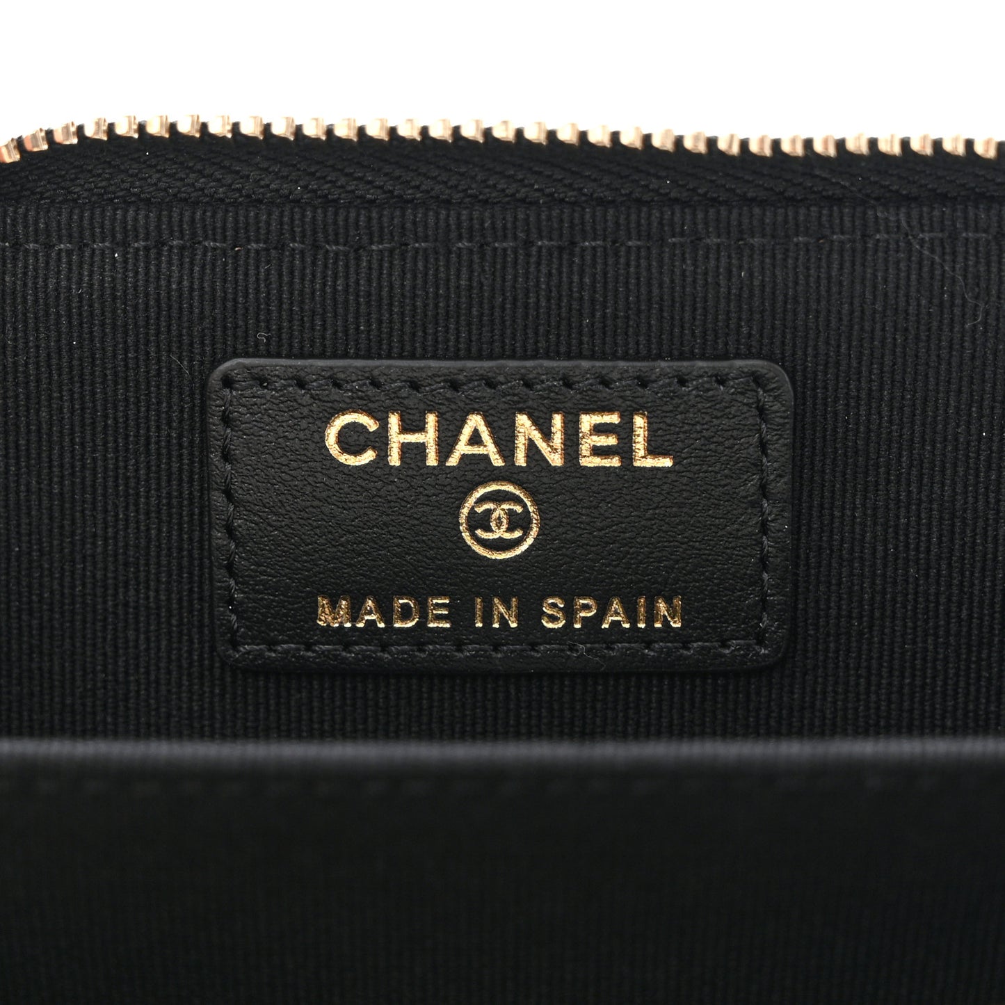 Caviar Quilted Studded CC Zip Card Holder Black