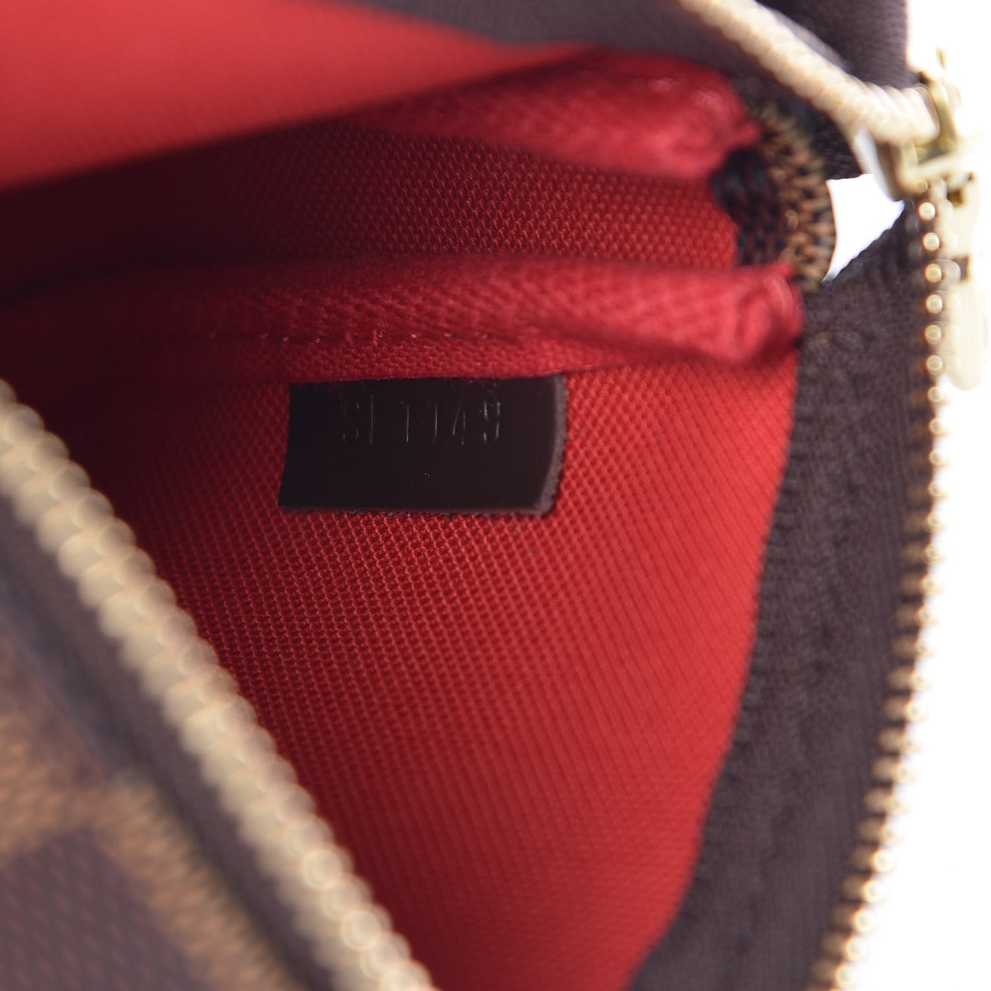 Damier Ebene Mini Pochette Accessories