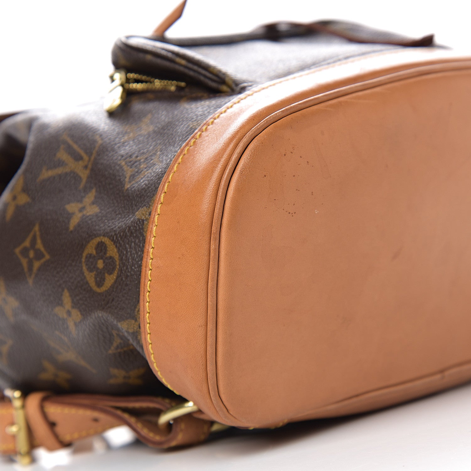 Louis Vuitton Monogram Montsouris MM Backpack 9 of 11