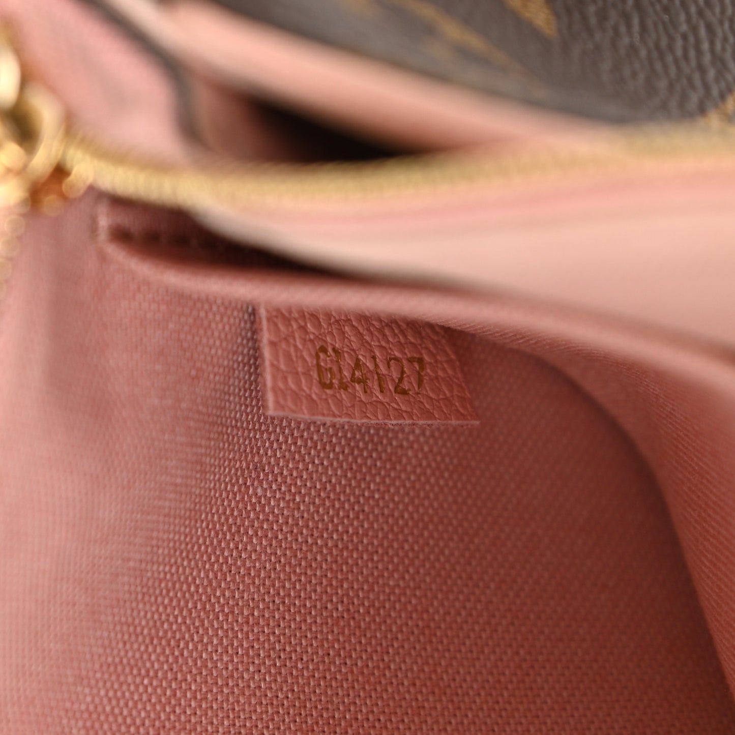 Monogram Pallas Clutch Rose Poudre