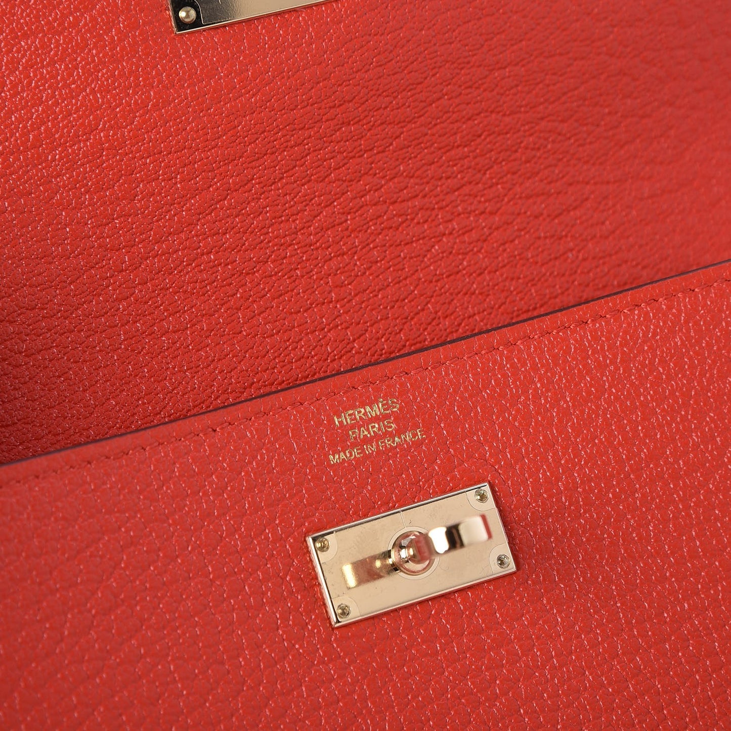 Chevre Mysore Kelly Longue Wallet Rouge Tomate