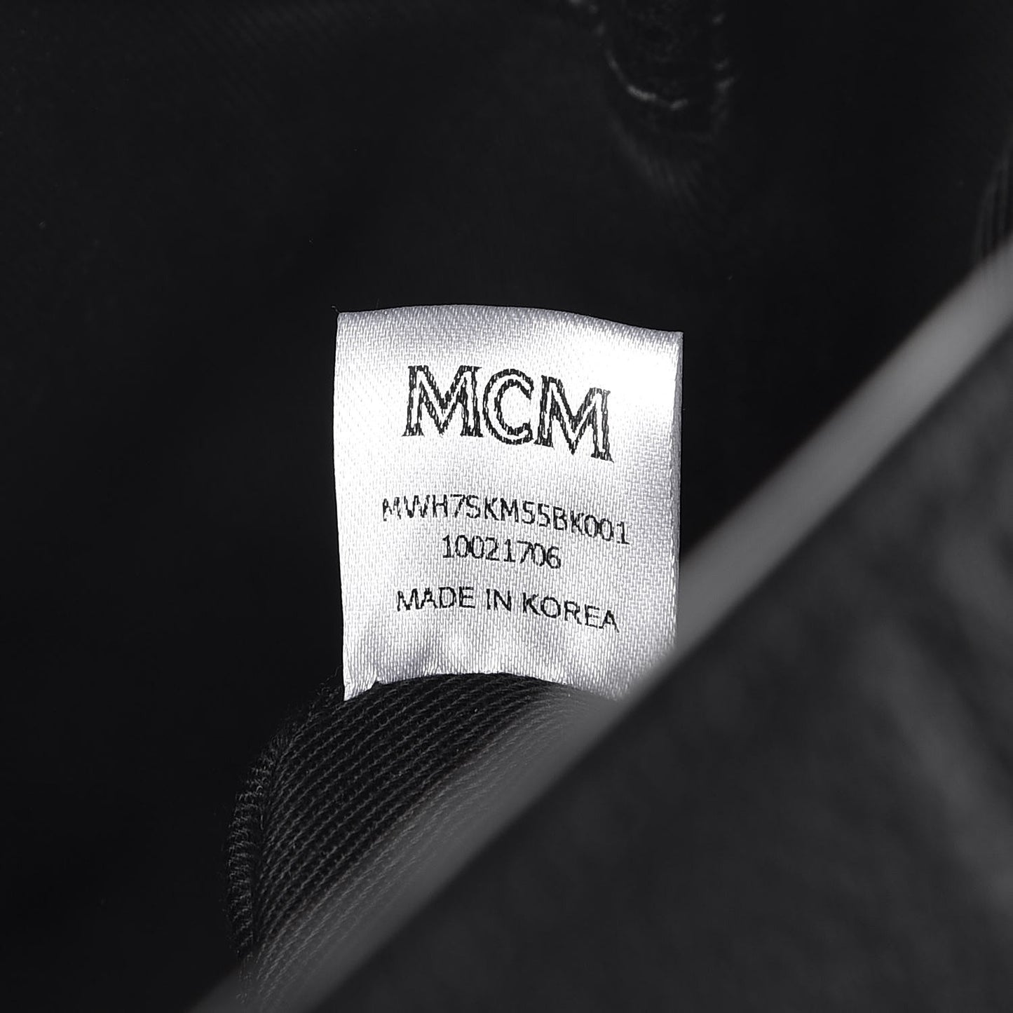 Grained Calfskin Large Klara Hobo Black