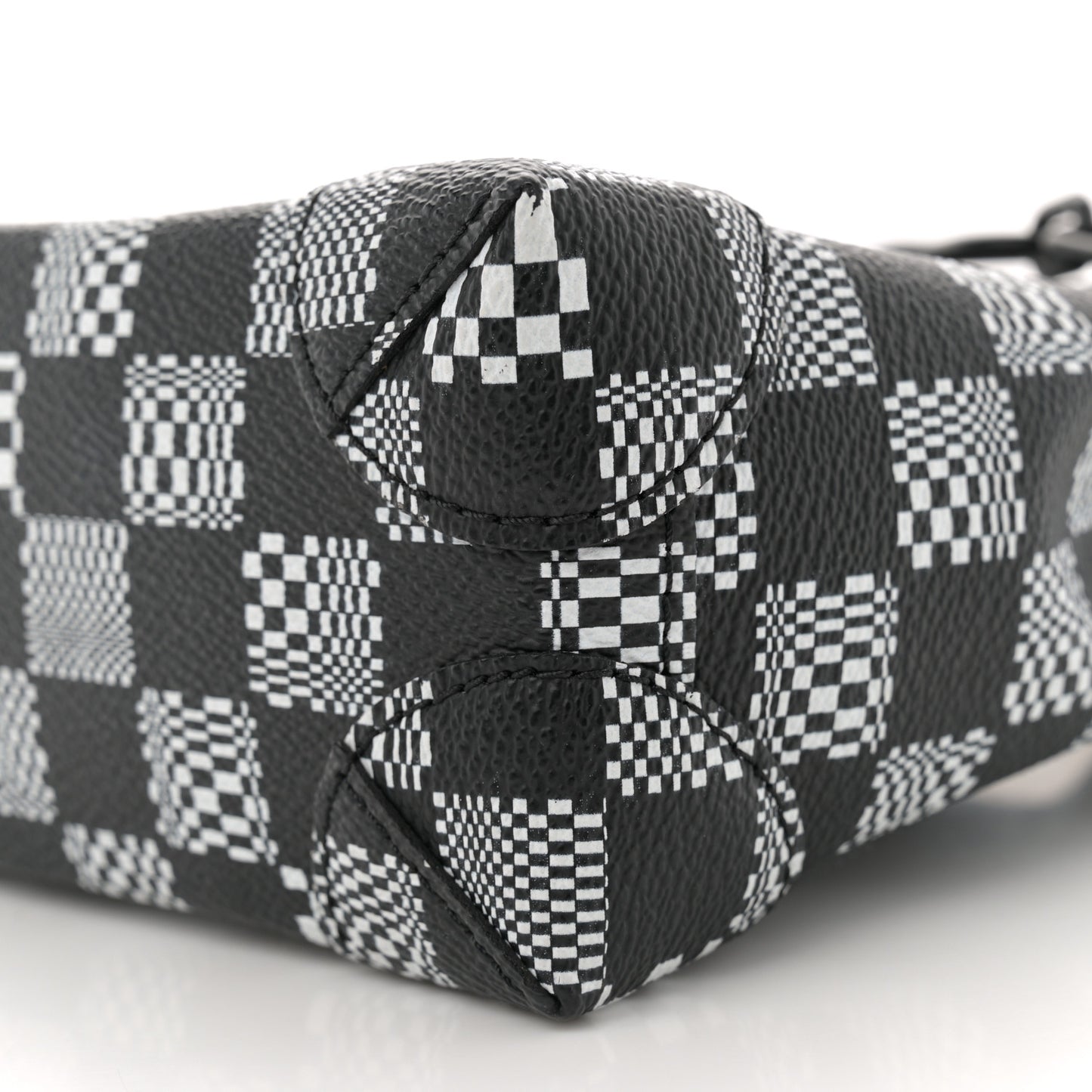 Damier Distorted Steamer XS