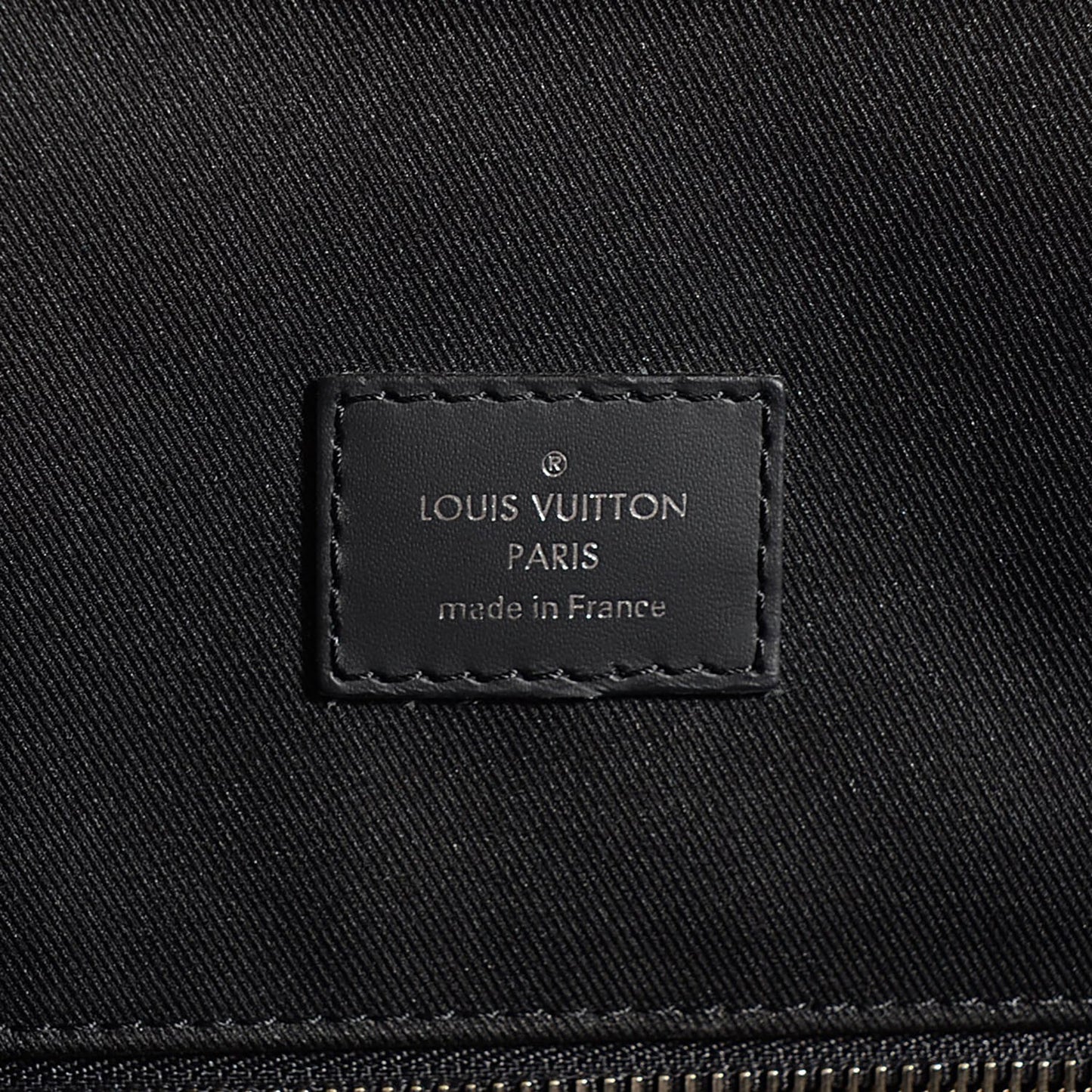 Damier Graphite Rope Christopher PM White