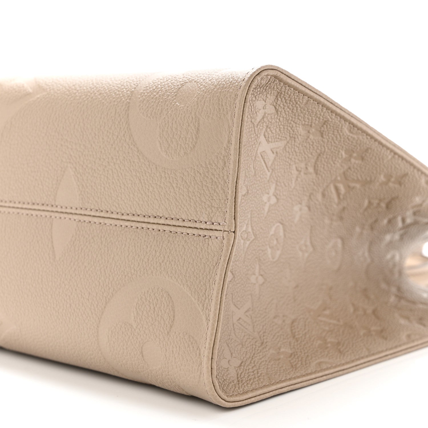 Louis Vuitton Empreinte Monogram Giant Onthego MM Tourterelle 10 of 10