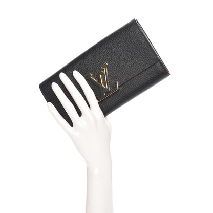 Louis Vuitton Taurillon Capucines Wallet Black 2 of 7