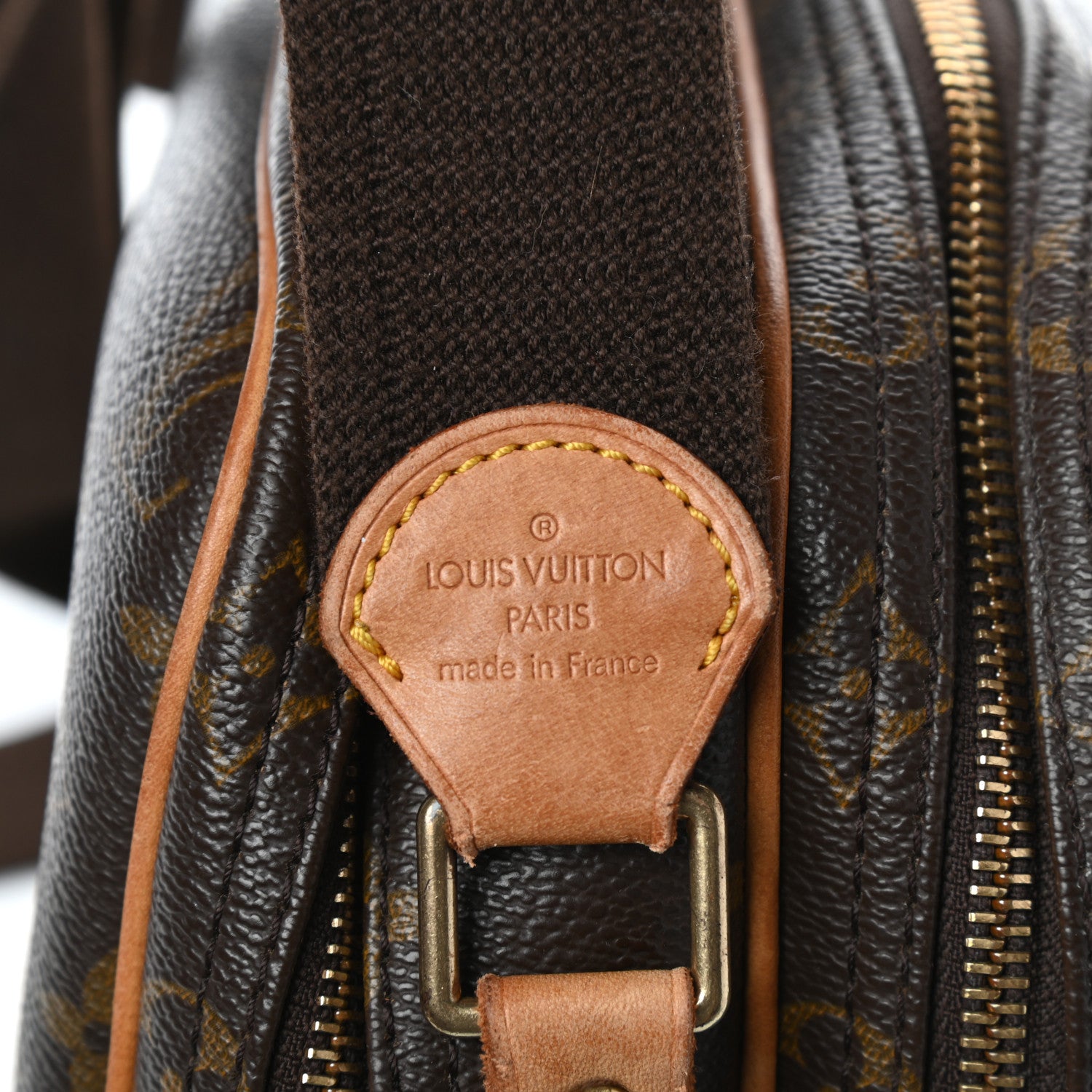 Louis Vuitton Monogram Reporter PM 10 of 10