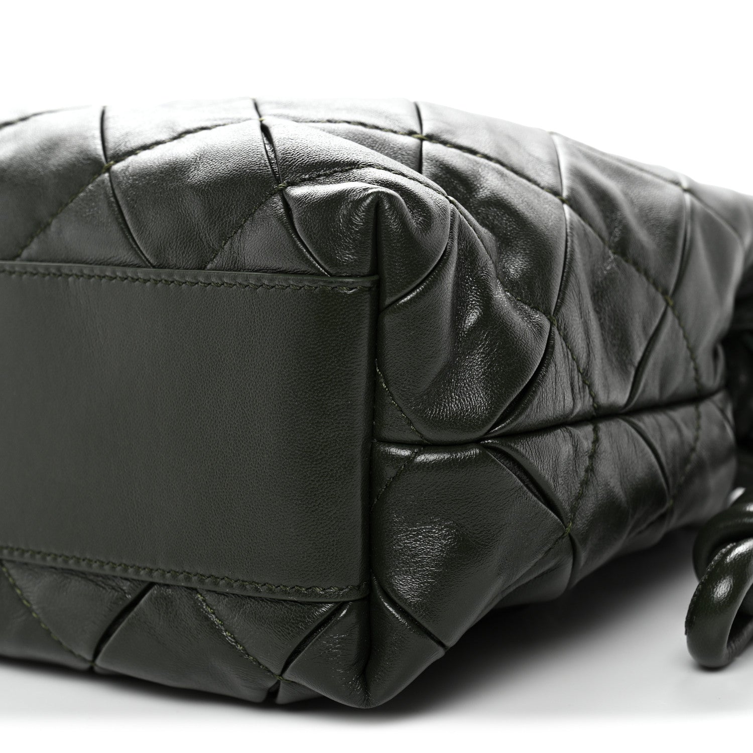 Loewe Calfskin Quilted Flamenco Knot Clutch Verde 10 of 10