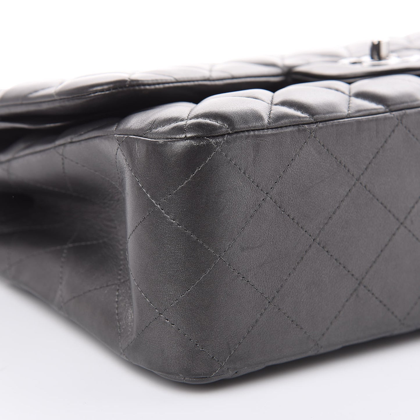 Metallic Lambskin Quilted Jumbo Double Flap Pewter