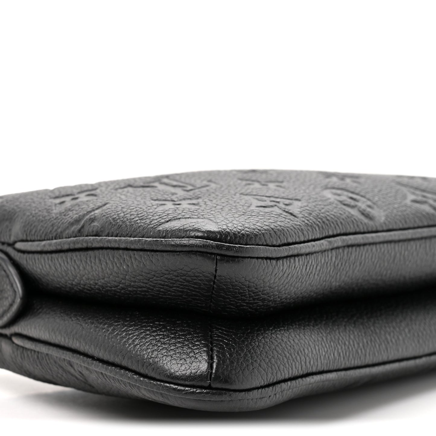 Empreinte Monogram Liv Pochette Black