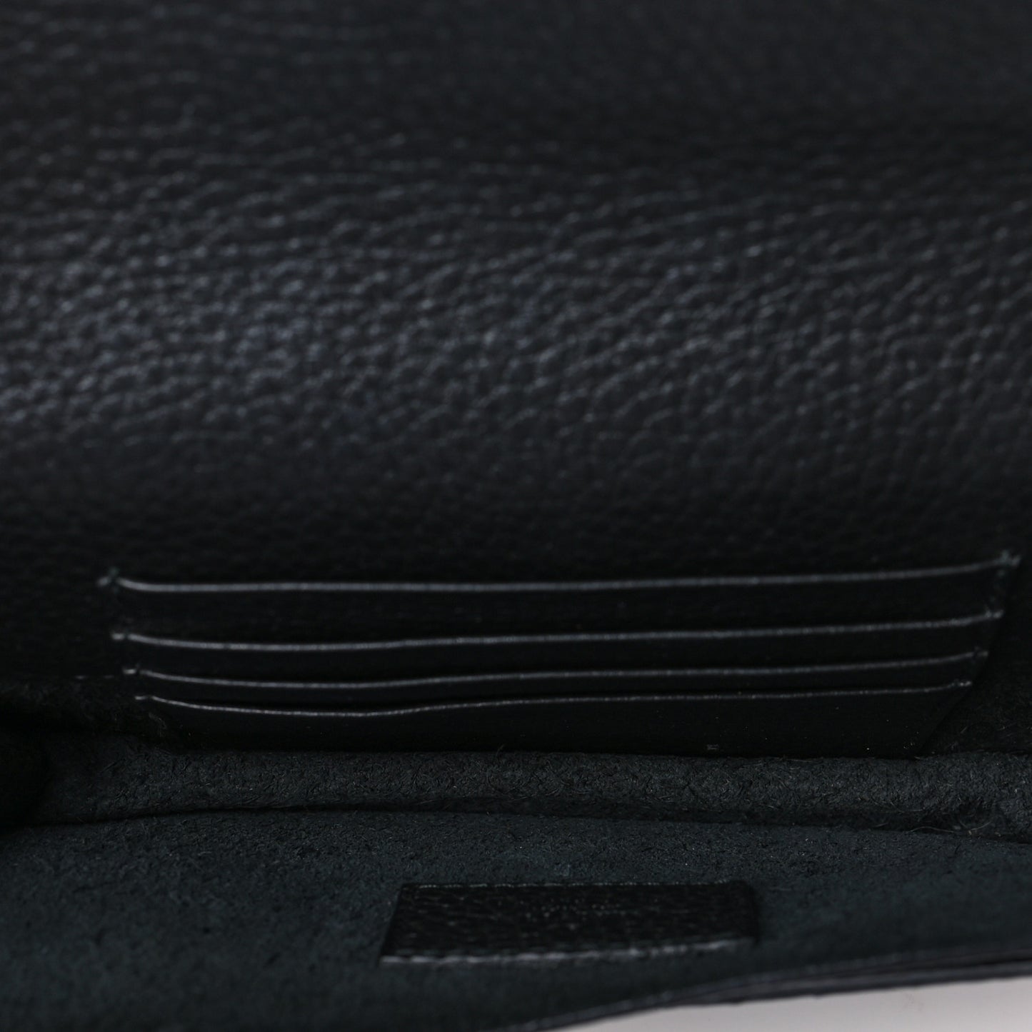 Pebbled Calfskin Rockstud Envelope Wallet on Chain Black