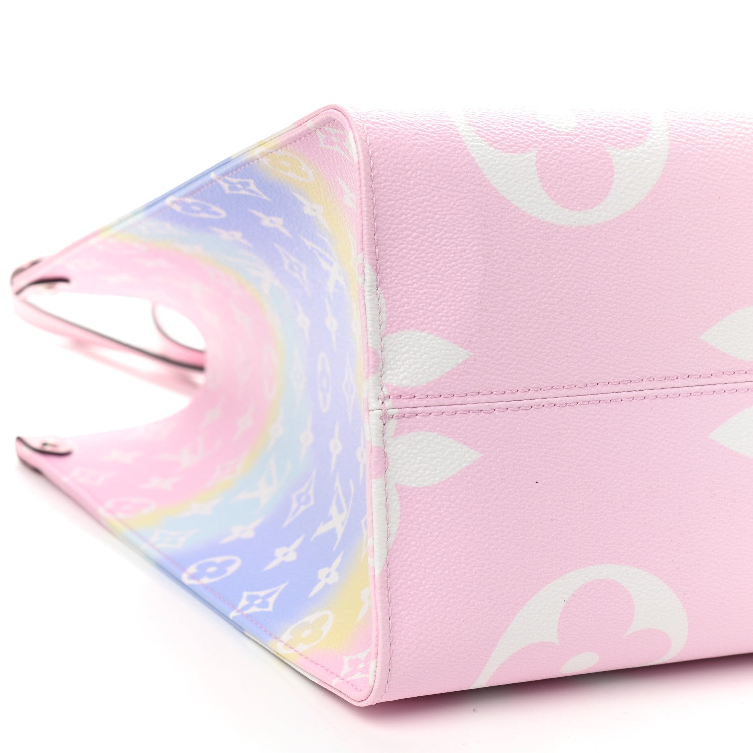 Louis Vuitton Monogram Escale Okinawa Onthego GM Pastel 8 of 9