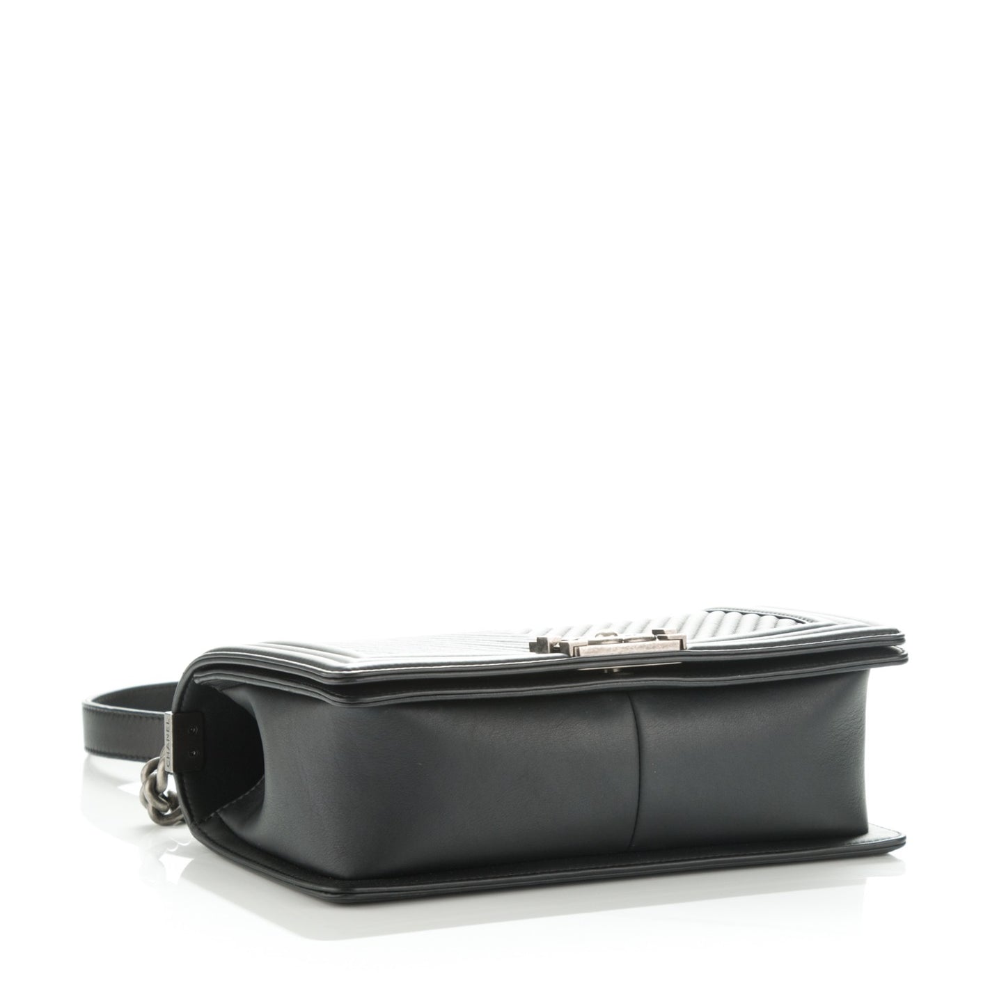 Calfskin Chevron Medium Boy Flap Black