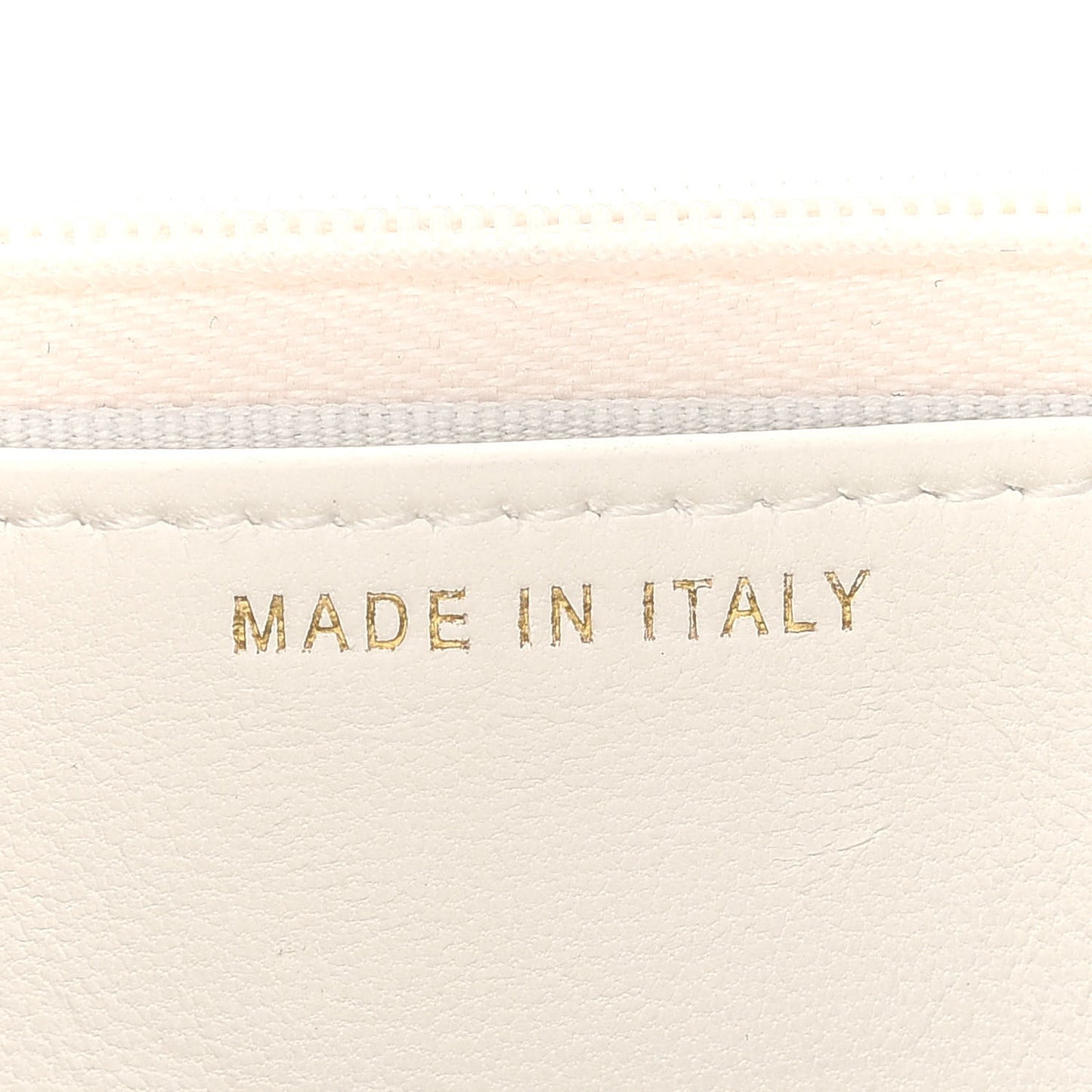 Lambskin Quilted Wallet On Chain WOC White Black