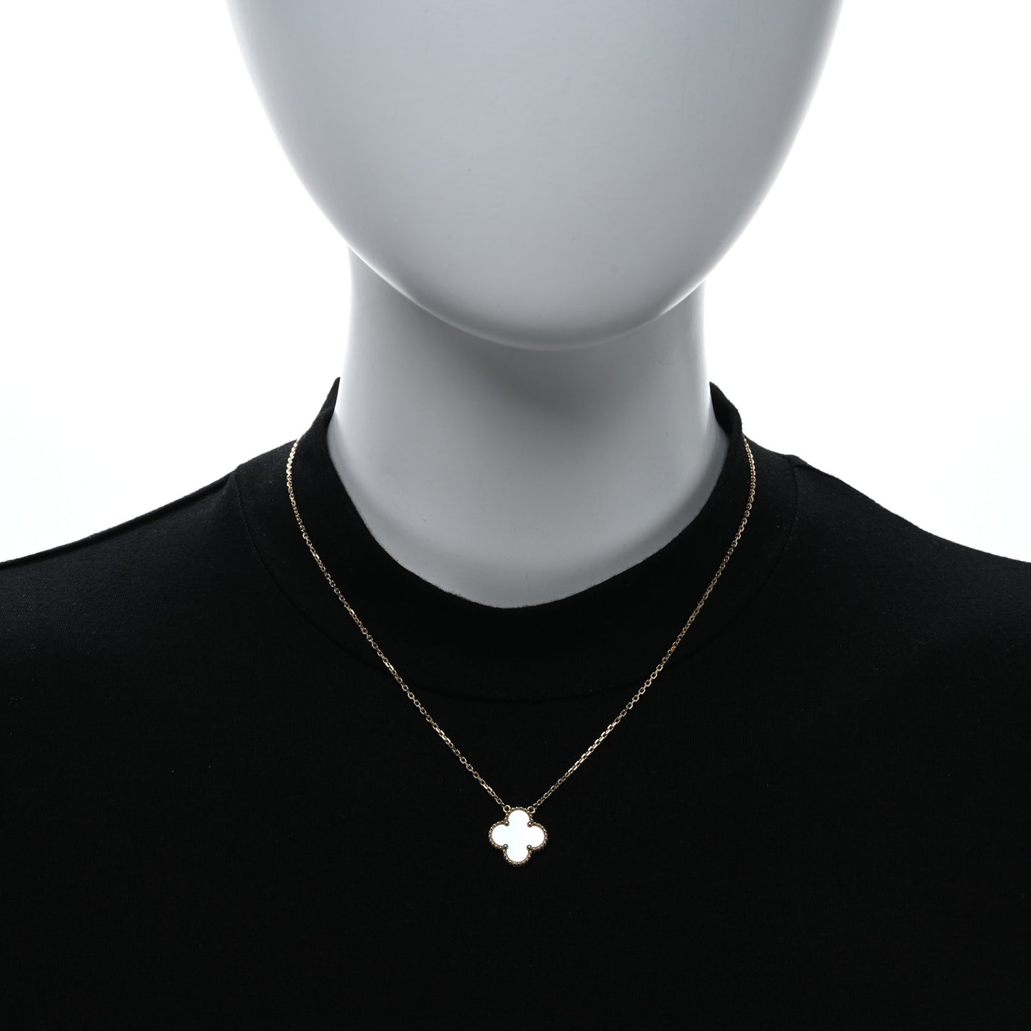 18K Yellow Gold Mother of Pearl Vintage Alhambra Pendant Necklace