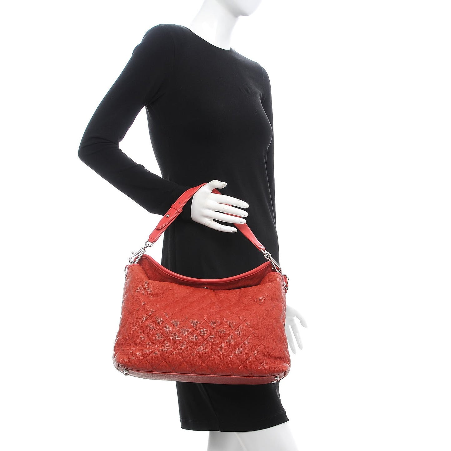 Caviar Quilted French Riviera Hobo Rouge