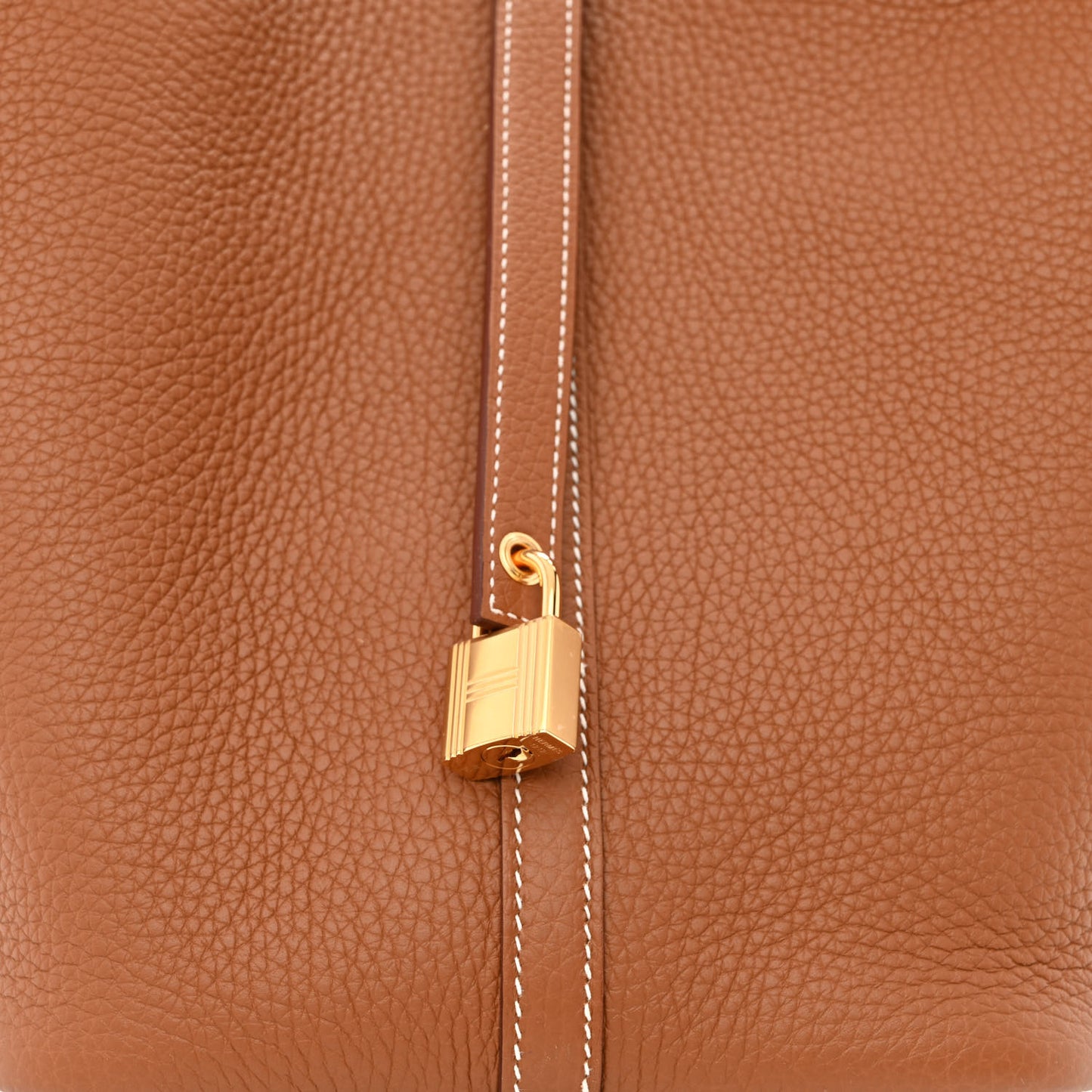 Taurillon Clemence Picotin Lock 22 MM Gold