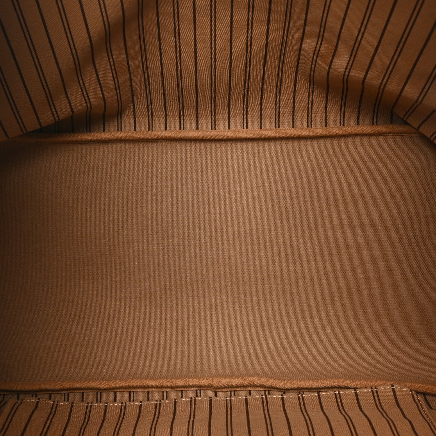 Louis Vuitton Monogram Neo Neverfull GM 6 of 10