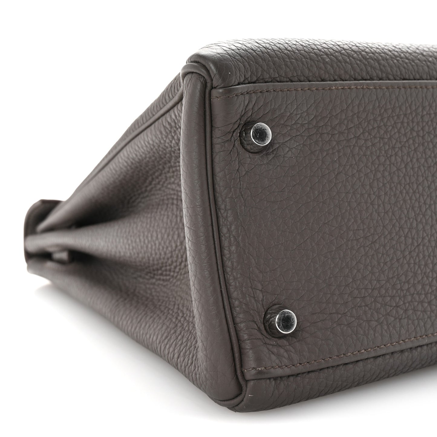 Togo Kelly Retourne 32 Etain