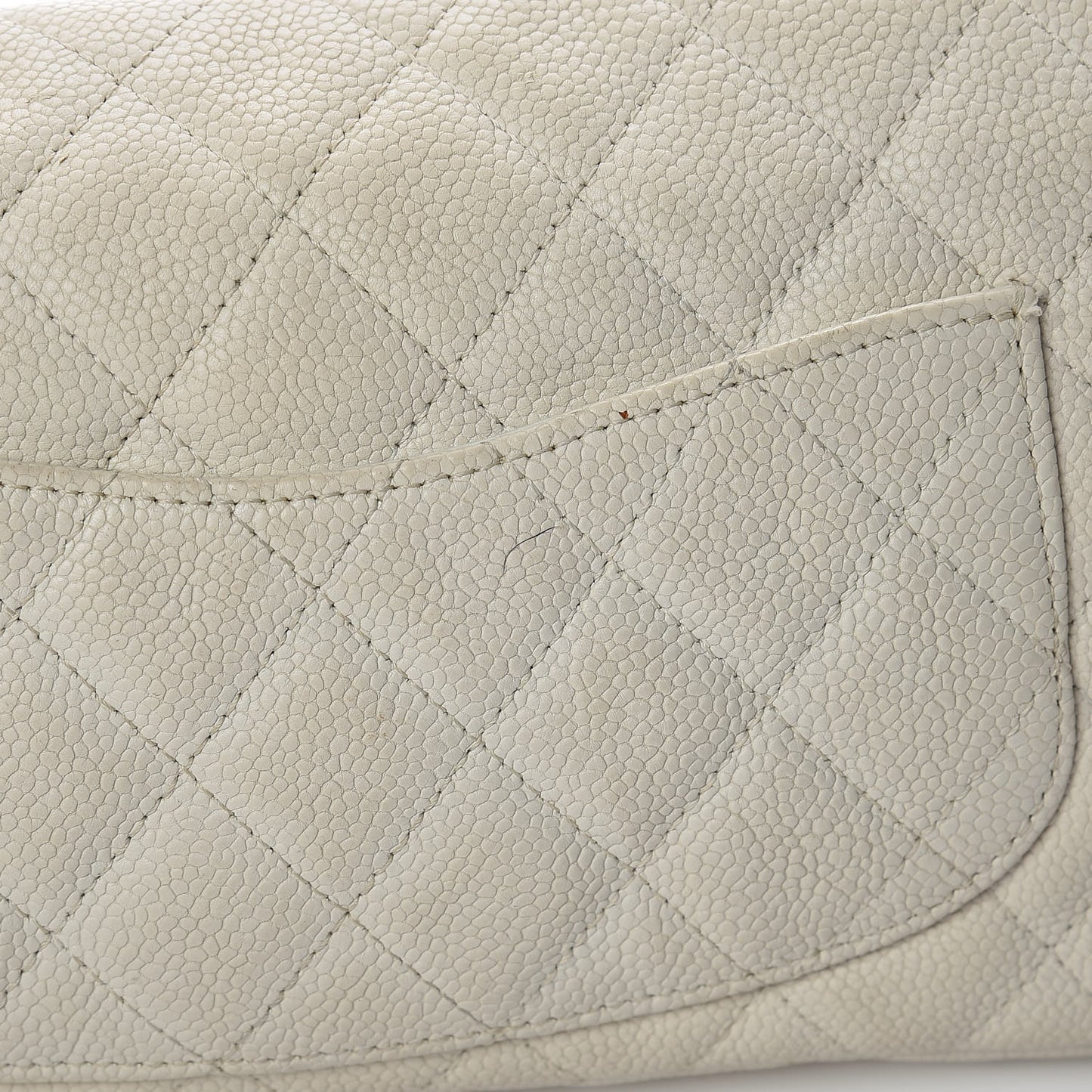 Caviar Quilted 2.55 Reissue East West Flap White