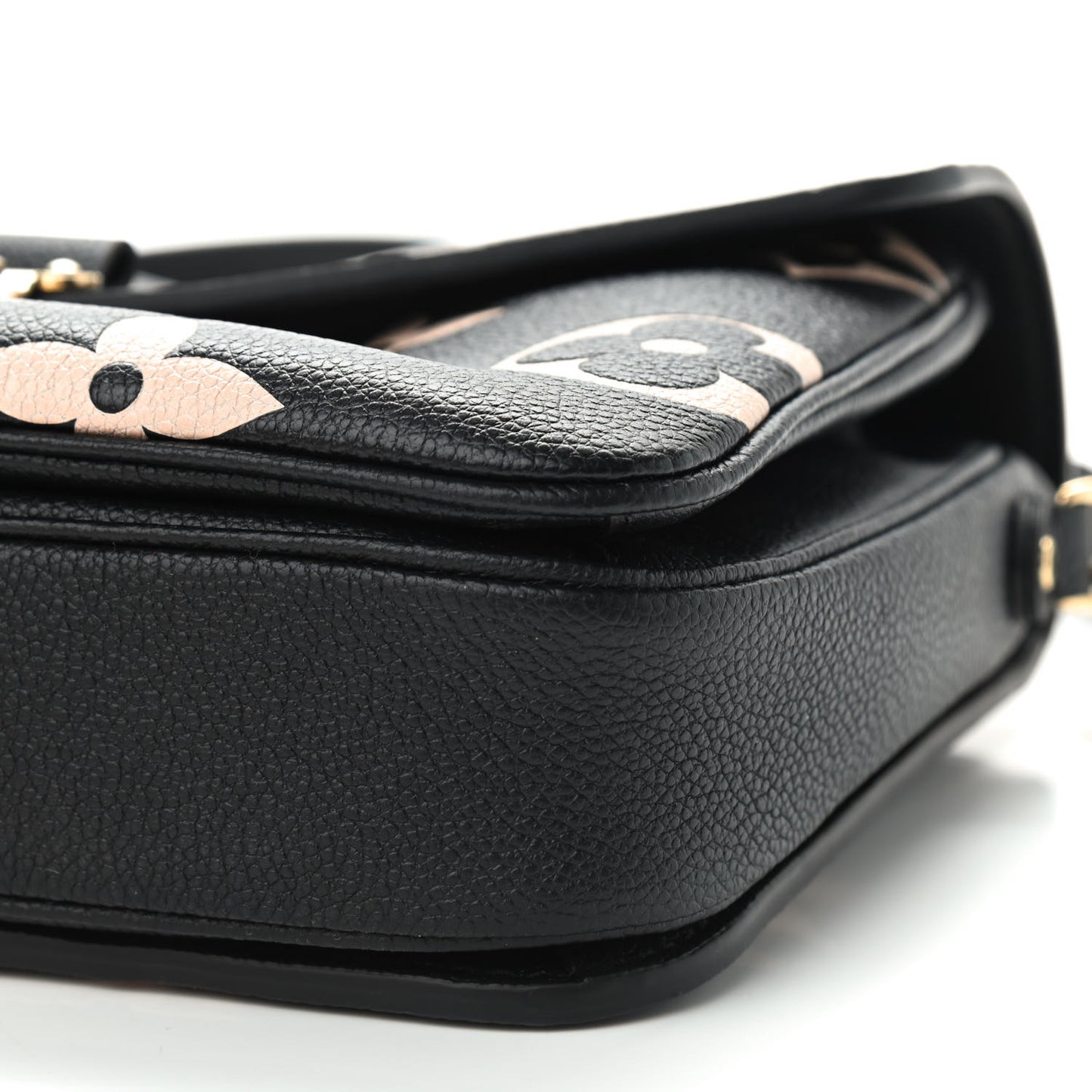 Empreinte Monogram Giant Pochette Metis Black Beige