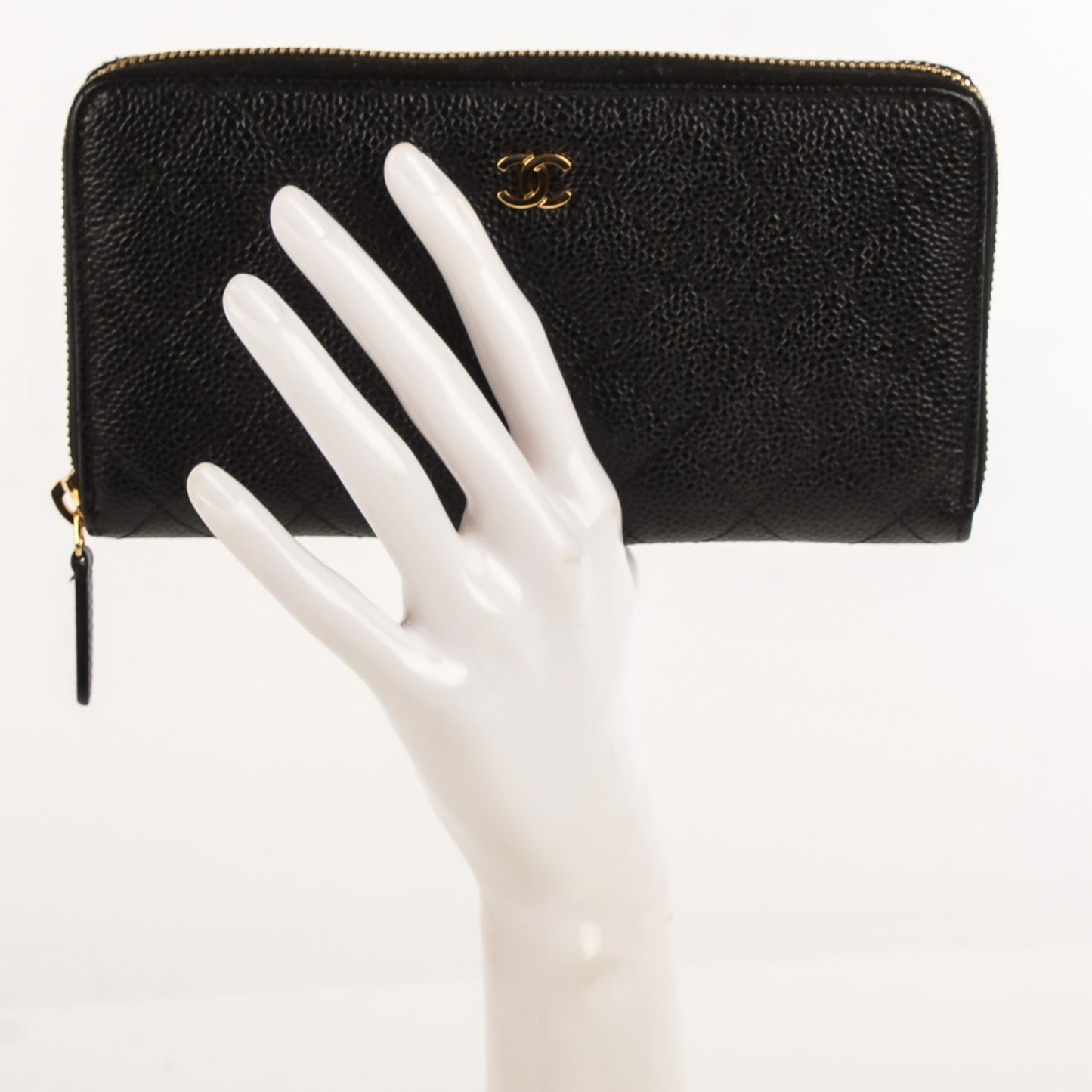 Caviar Quilted Large Gusset Zip Around Wallet Black